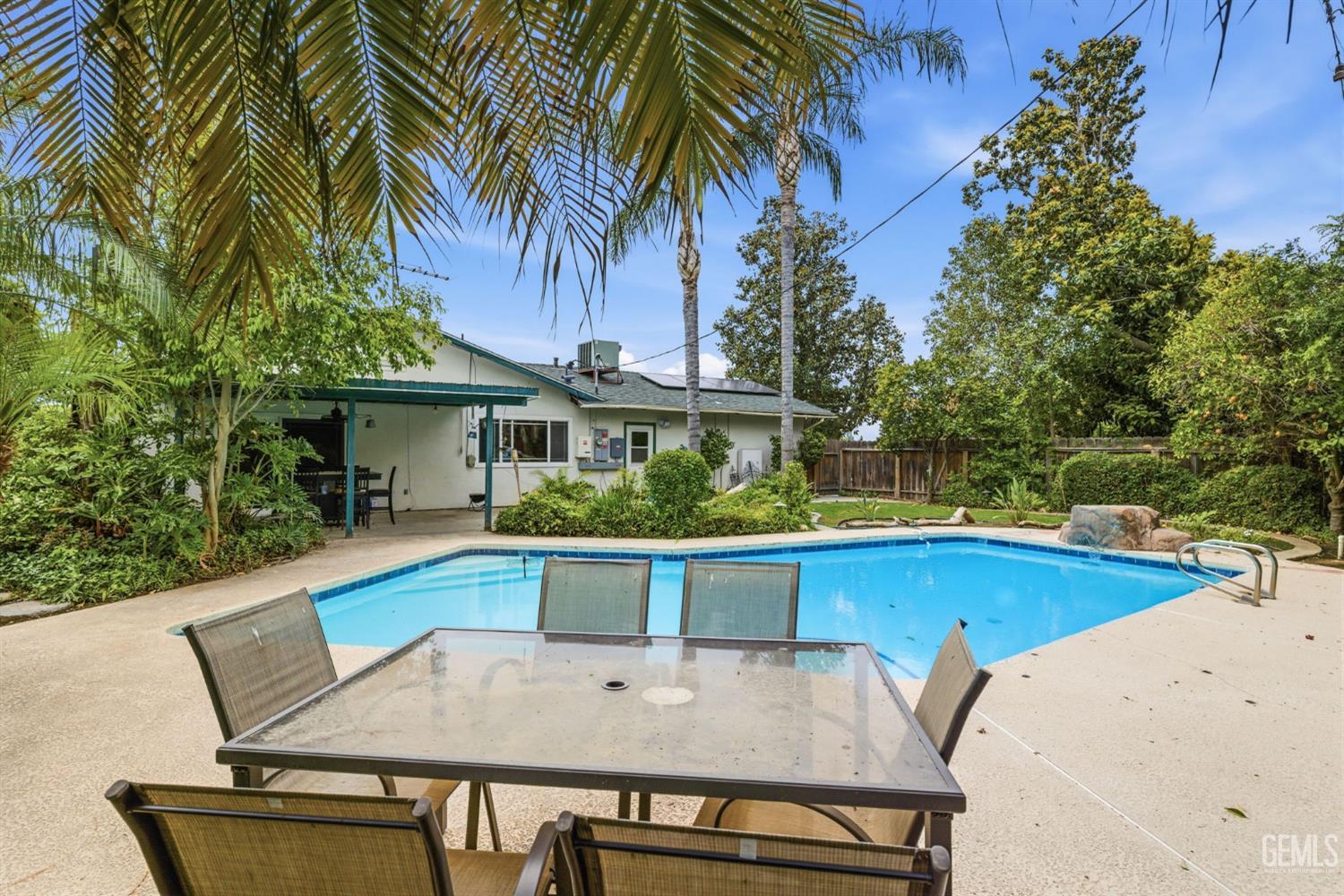 4200 Orinda Way
