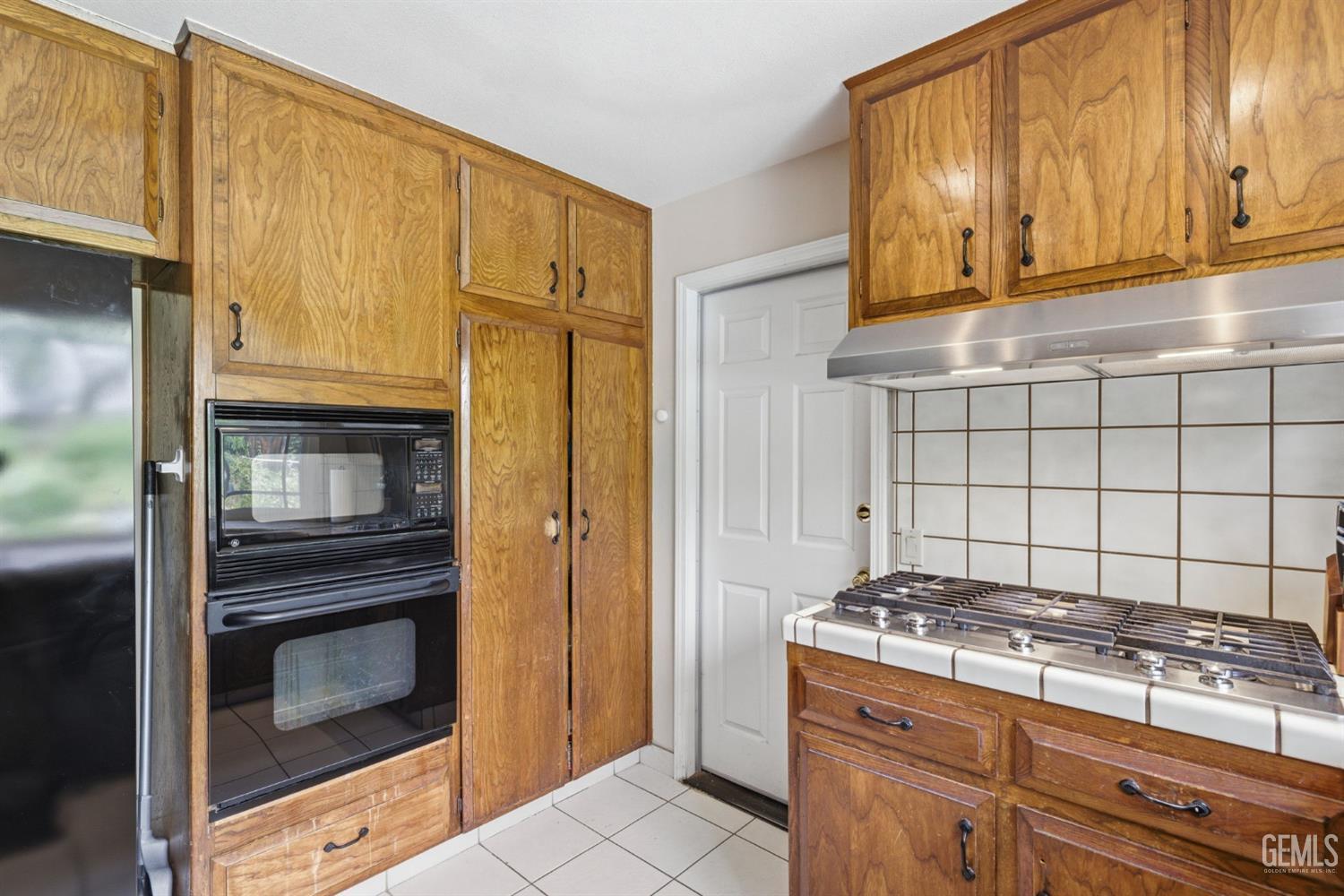 4200 Orinda Way