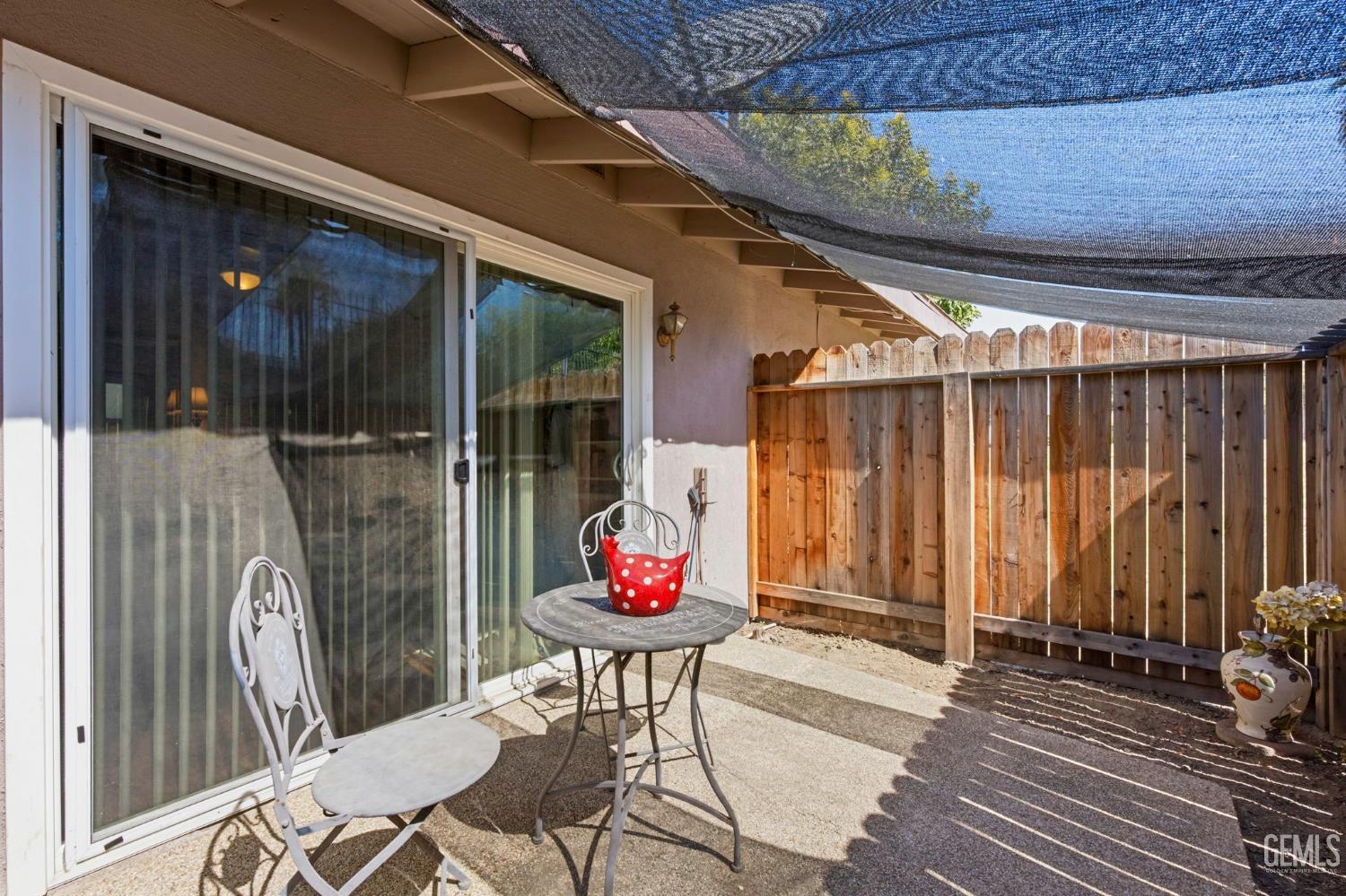 2813 Summit Circle