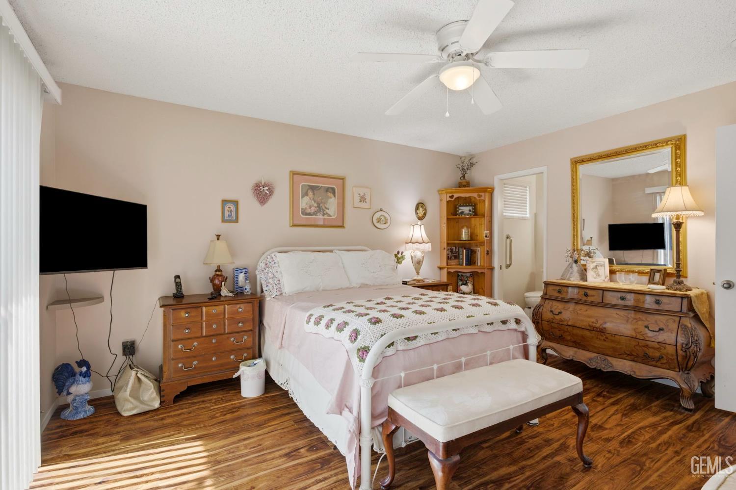 2813 Summit Circle