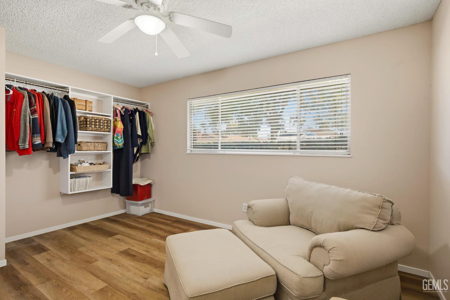 2813 Summit Circle