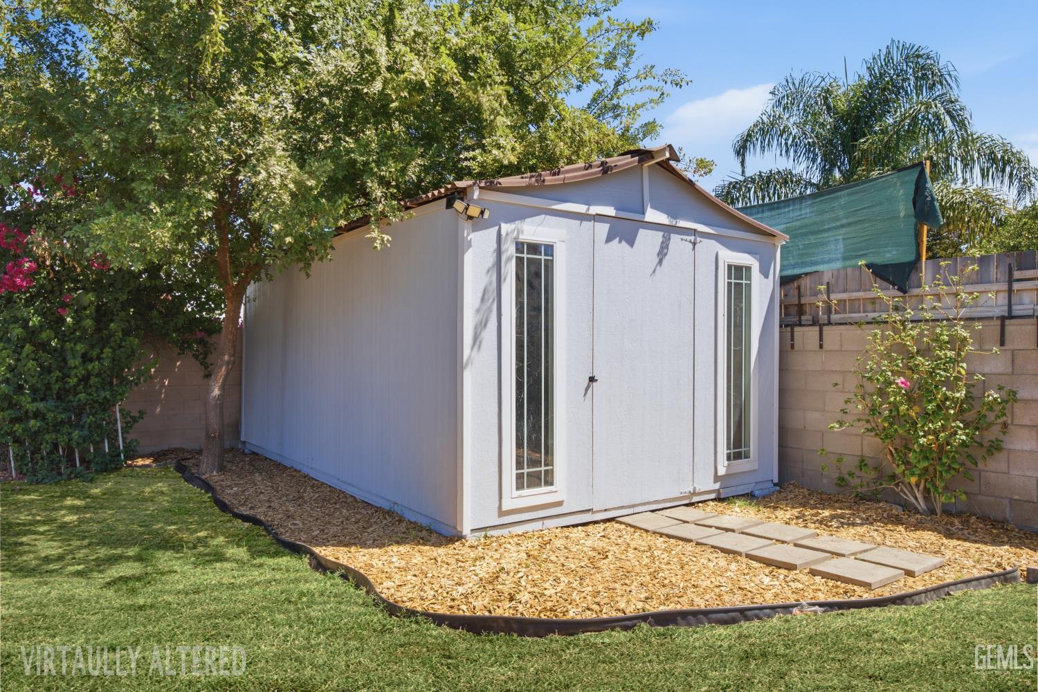 10612 La Cresenta Drive