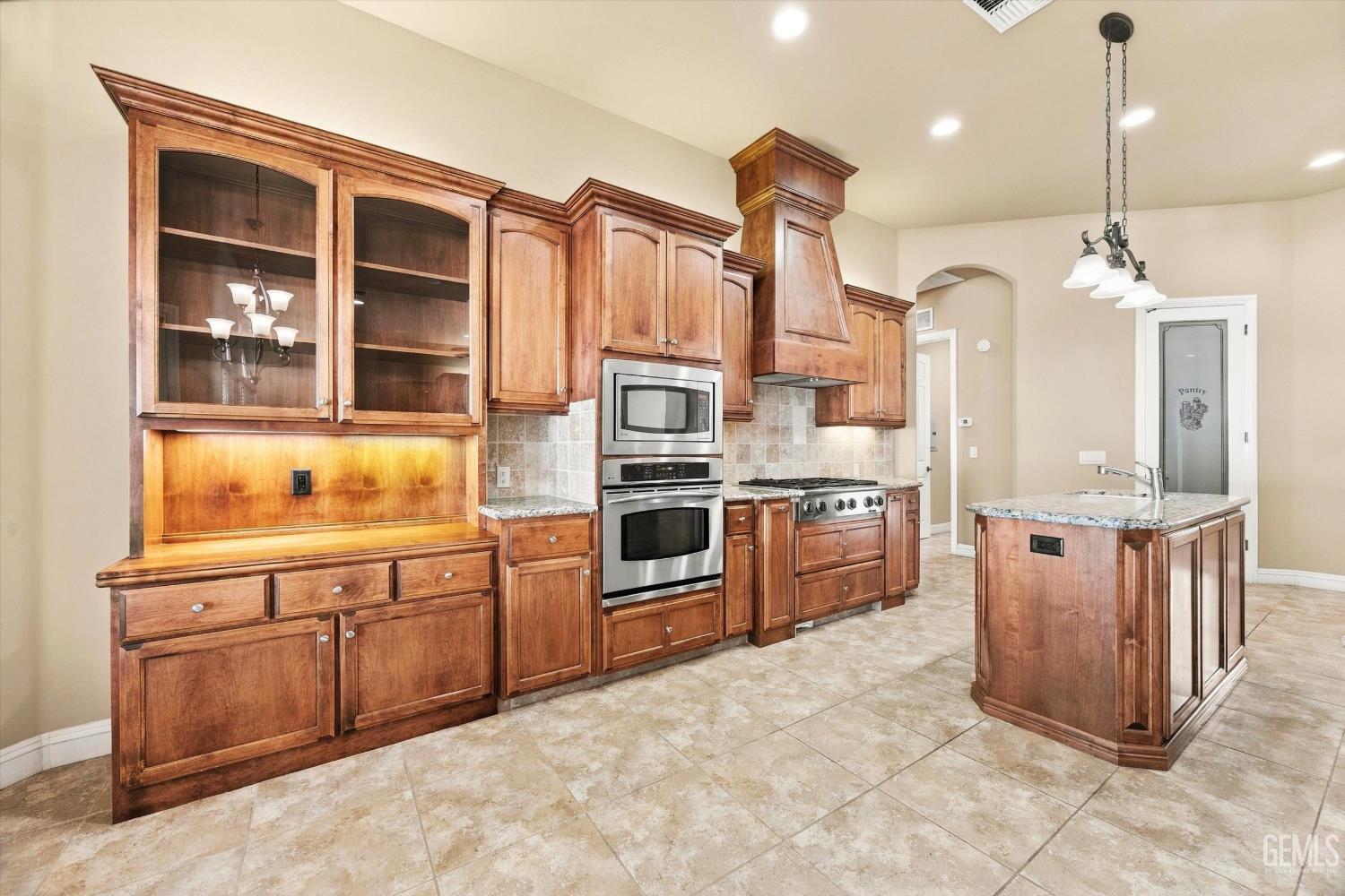 2519 Edingal Drive