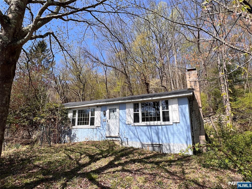 900 Primrose Path