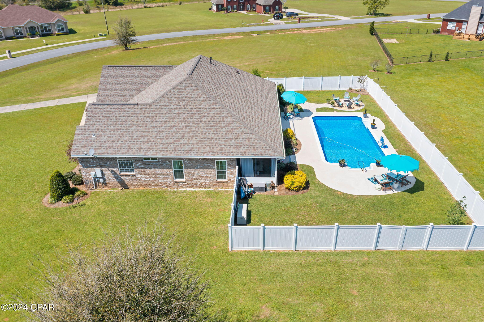 3328 Grey Oak Way