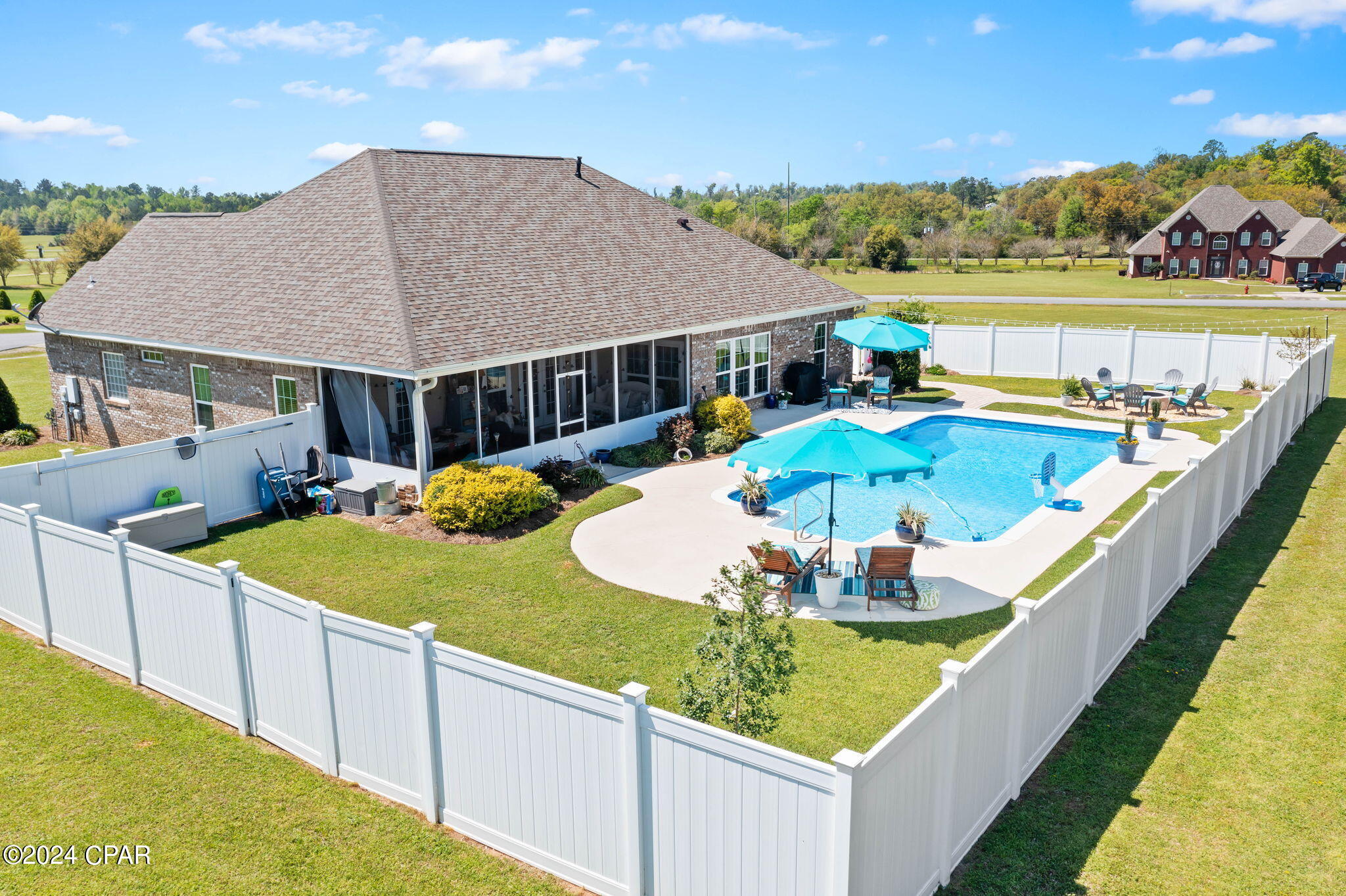 3328 Grey Oak Way