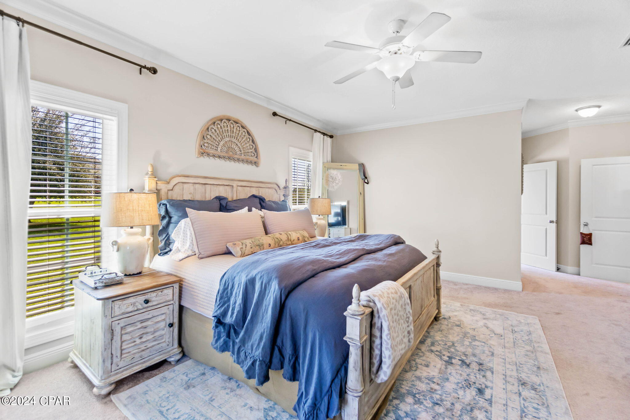 3328 Grey Oak Way