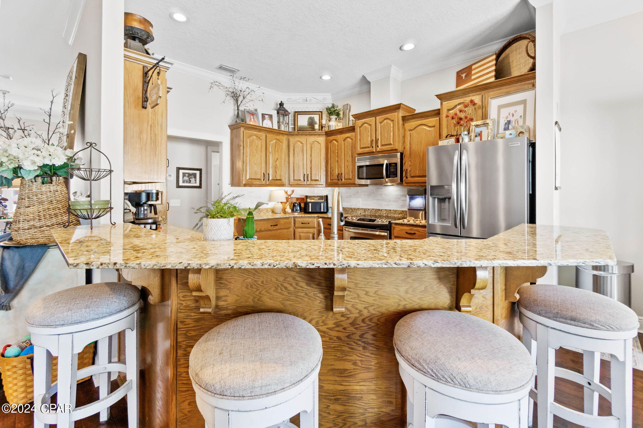 3328 Grey Oak Way