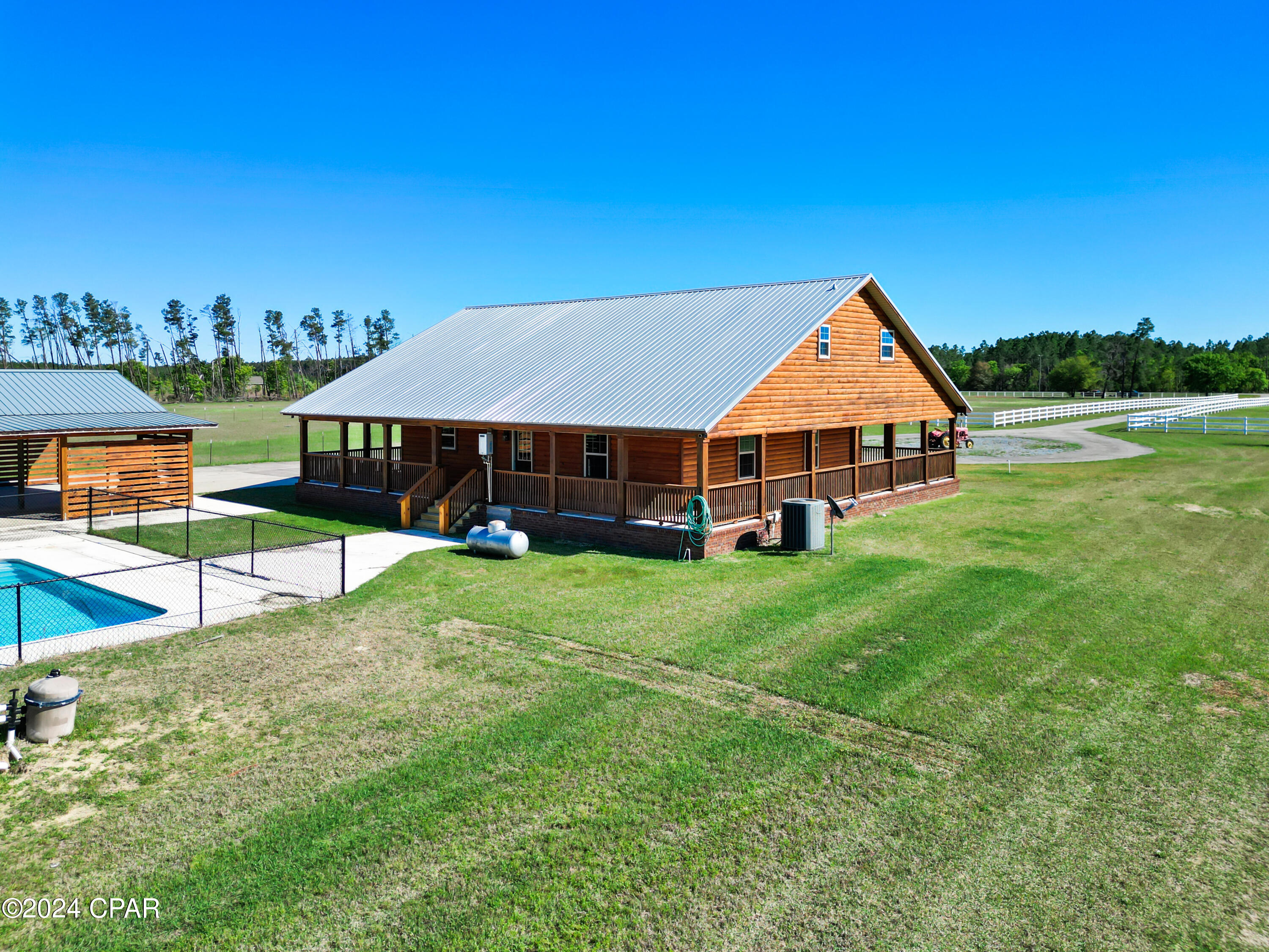 15724 NW State Road 20