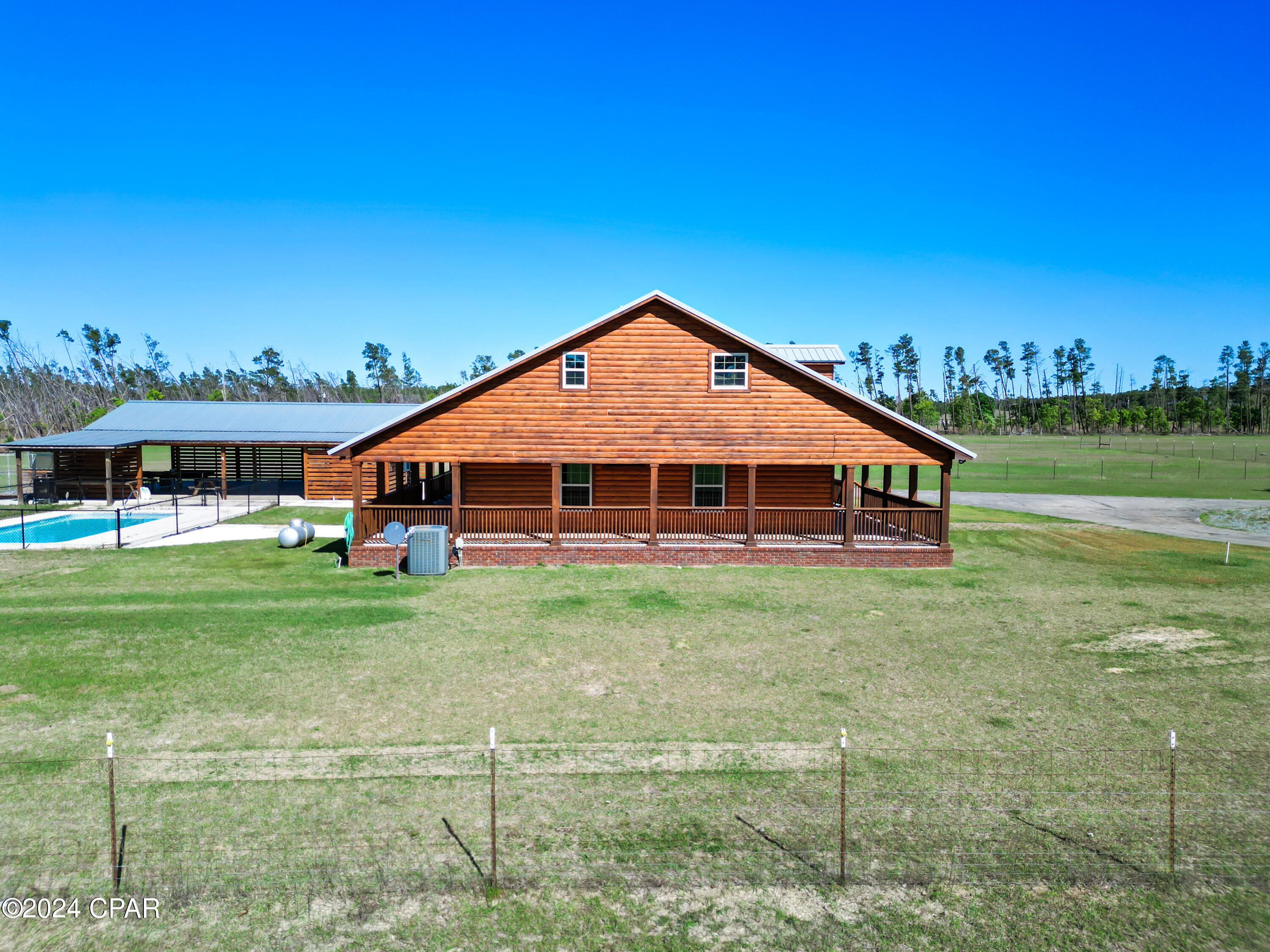 15724 NW State Road 20