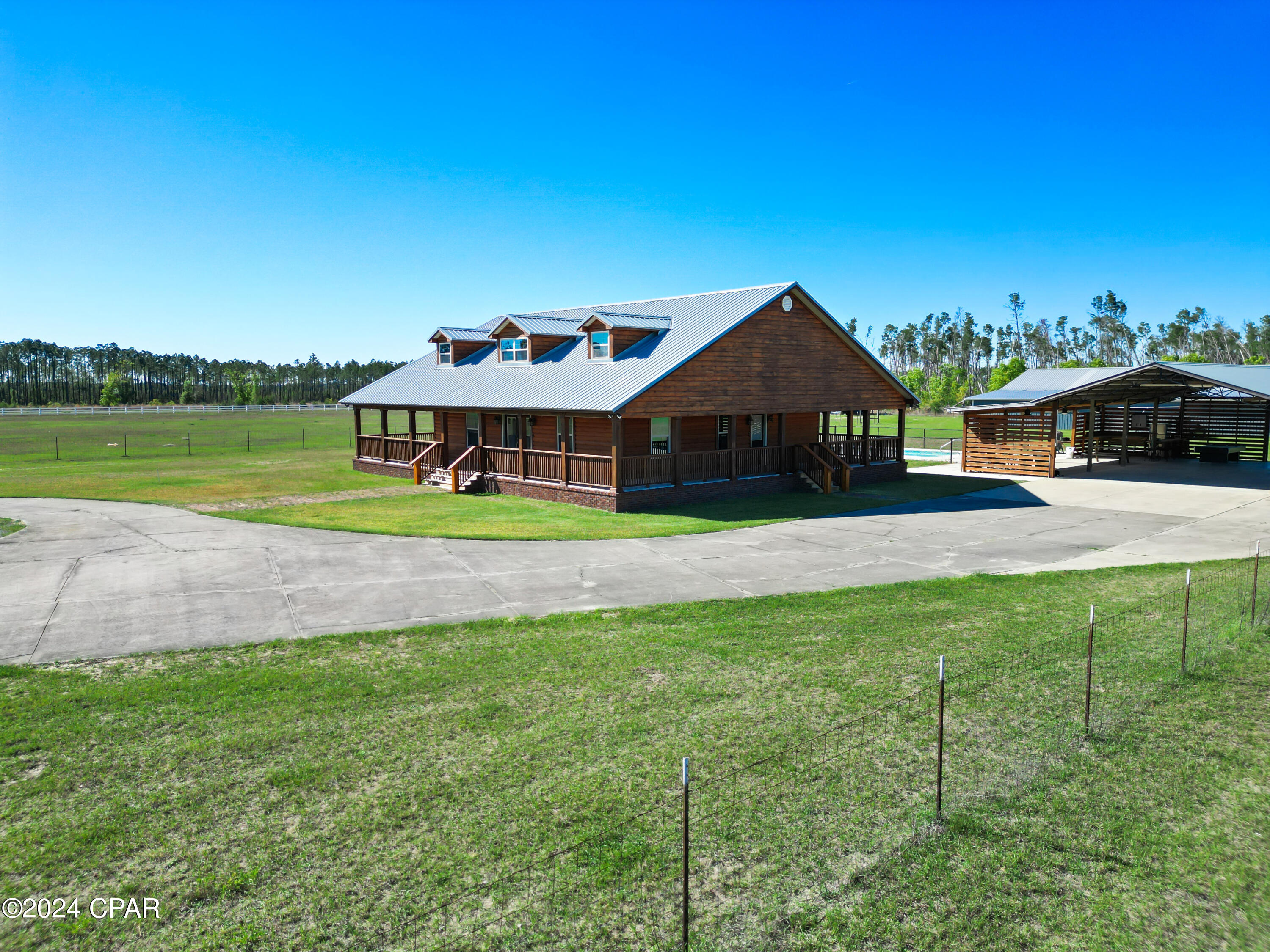 15724 NW State Road 20