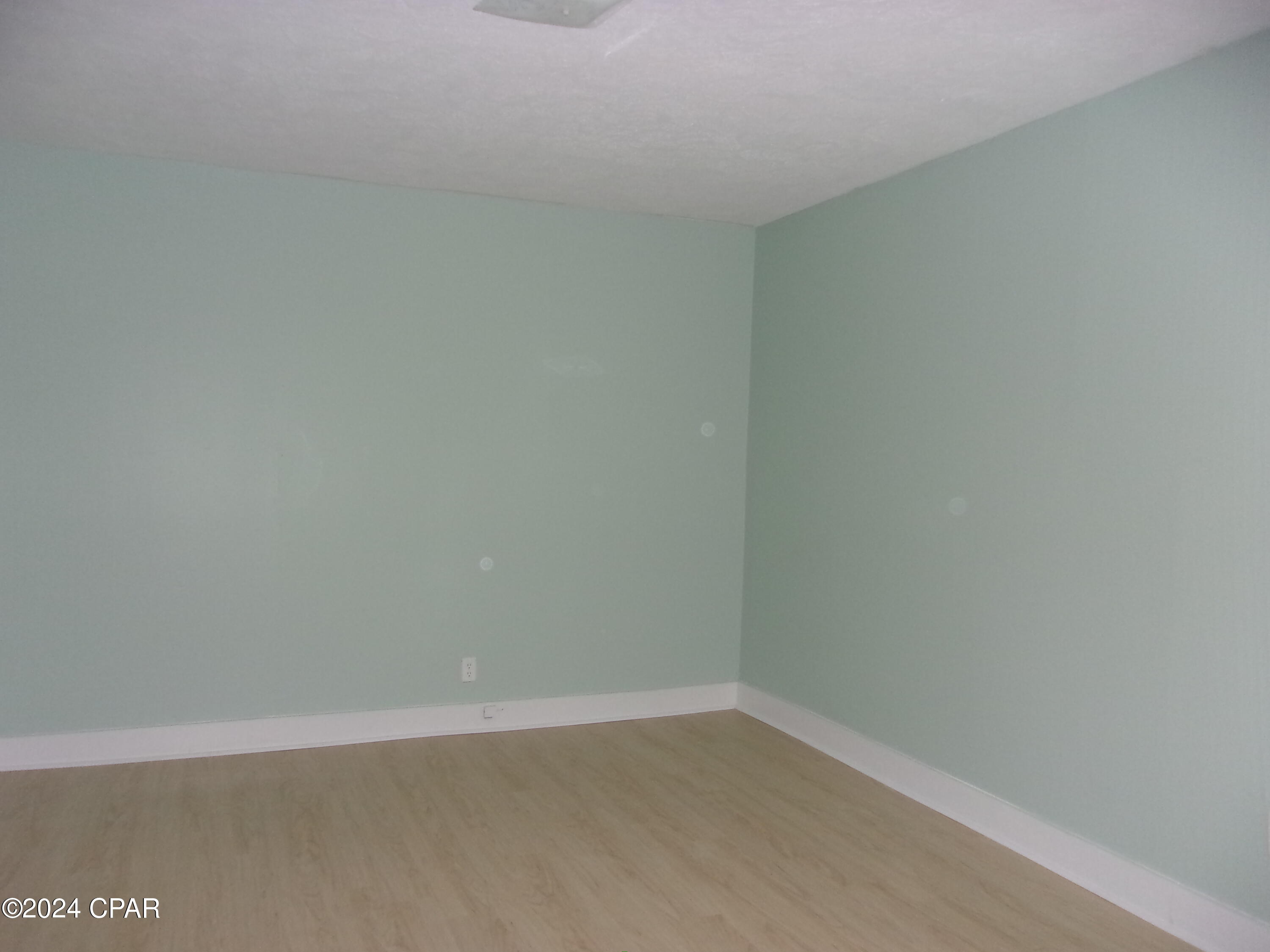2308 Pineview Drive