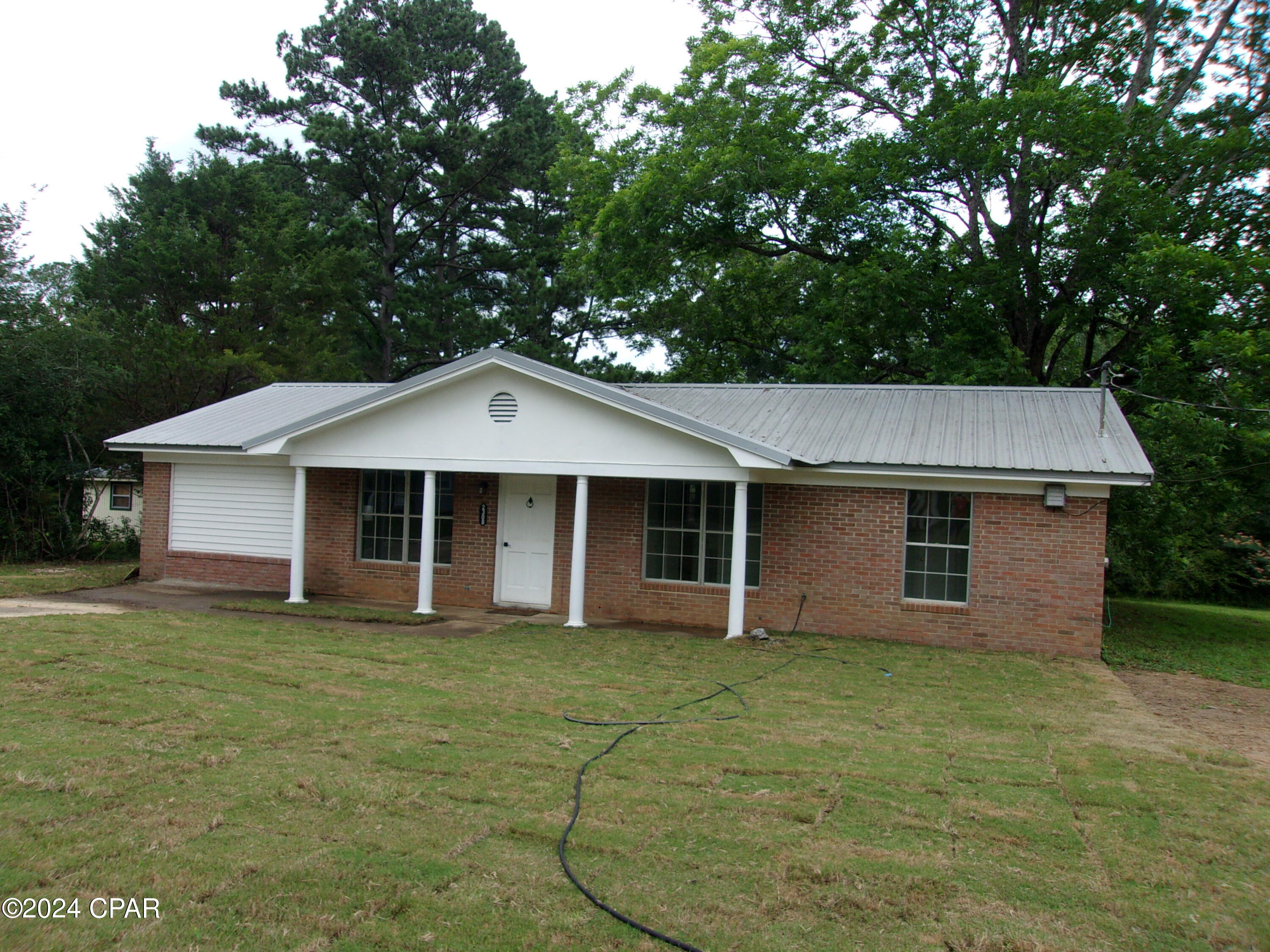 2308 Pineview Drive