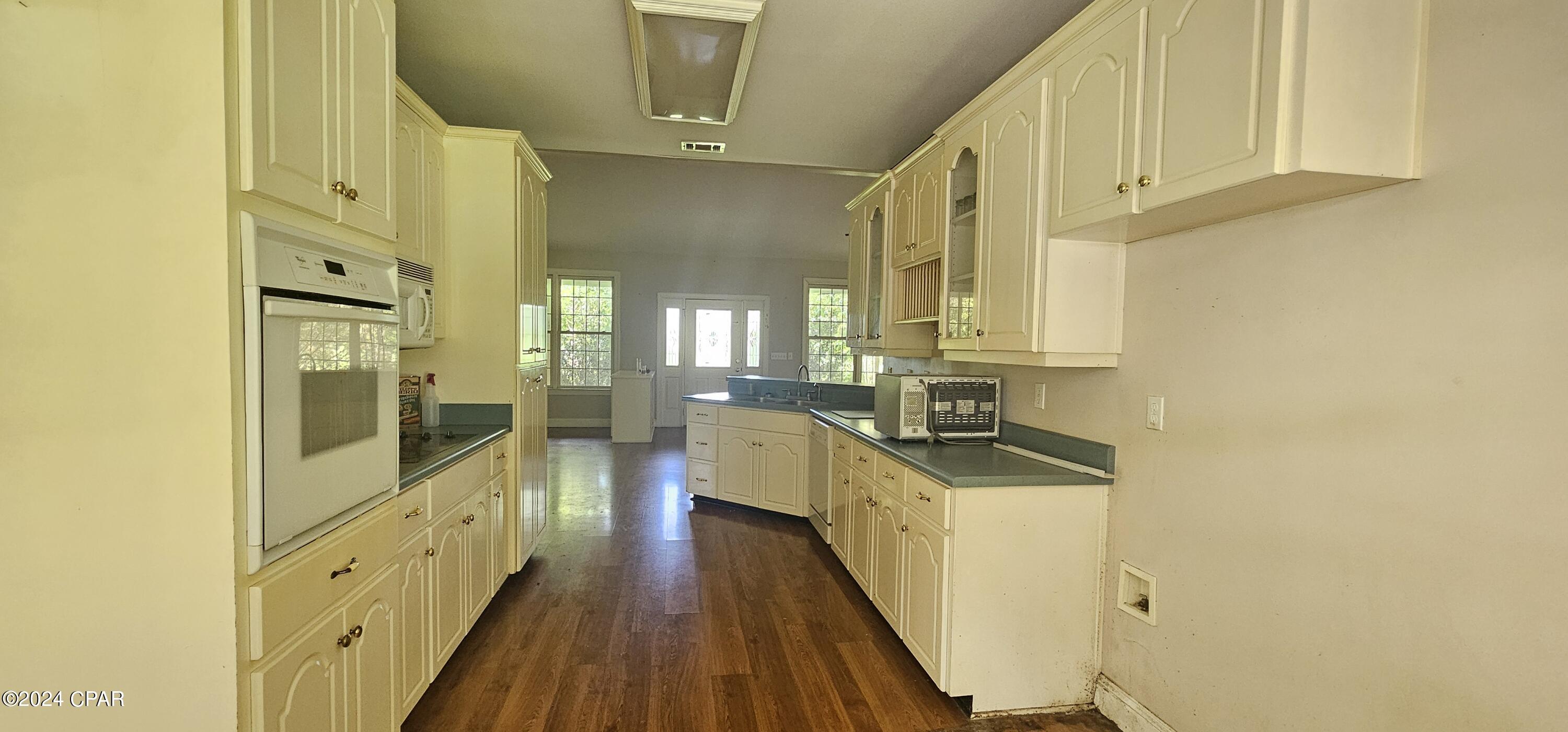 1469 Orange Hill Road