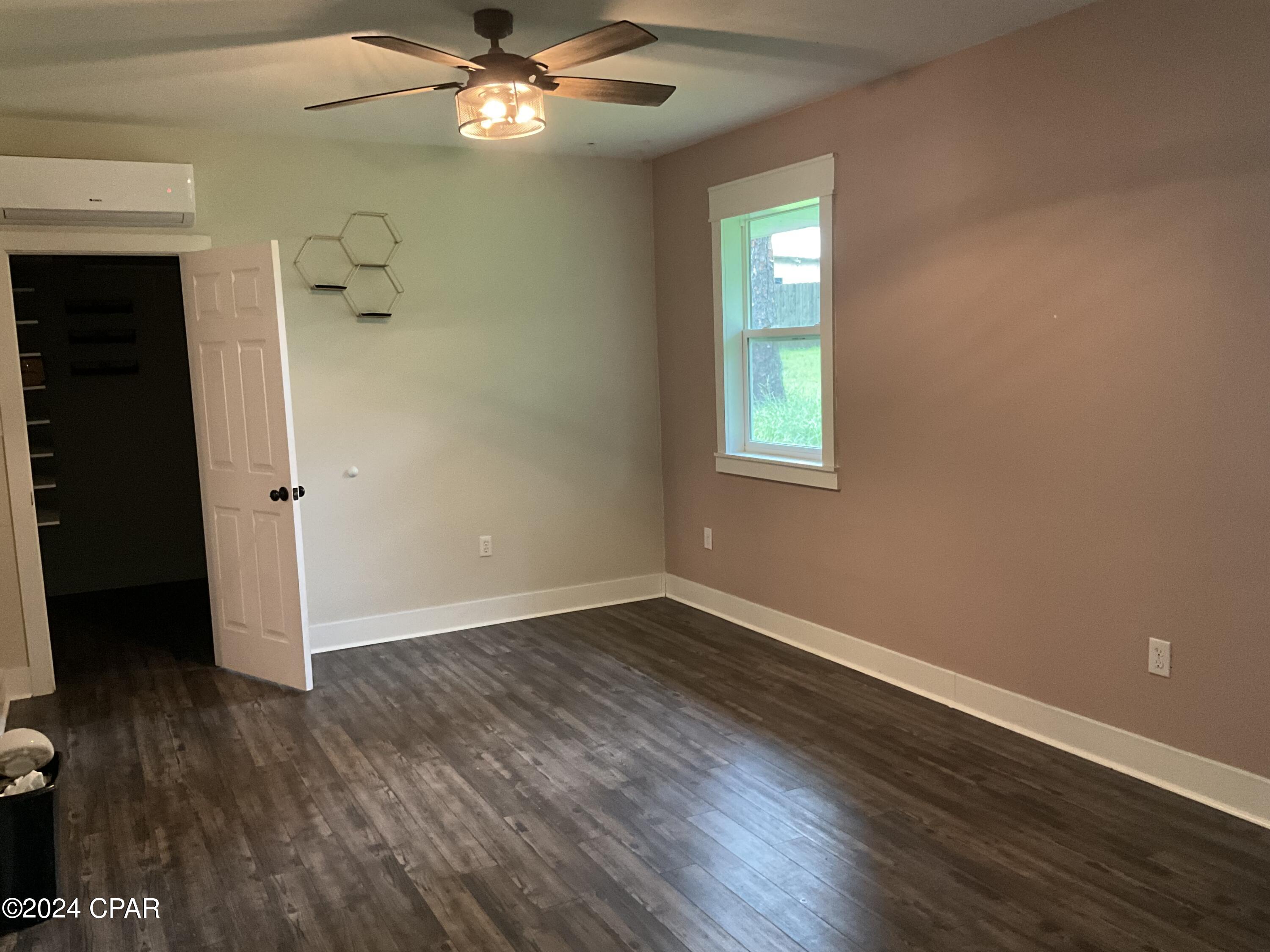 3009 Amelia Drive