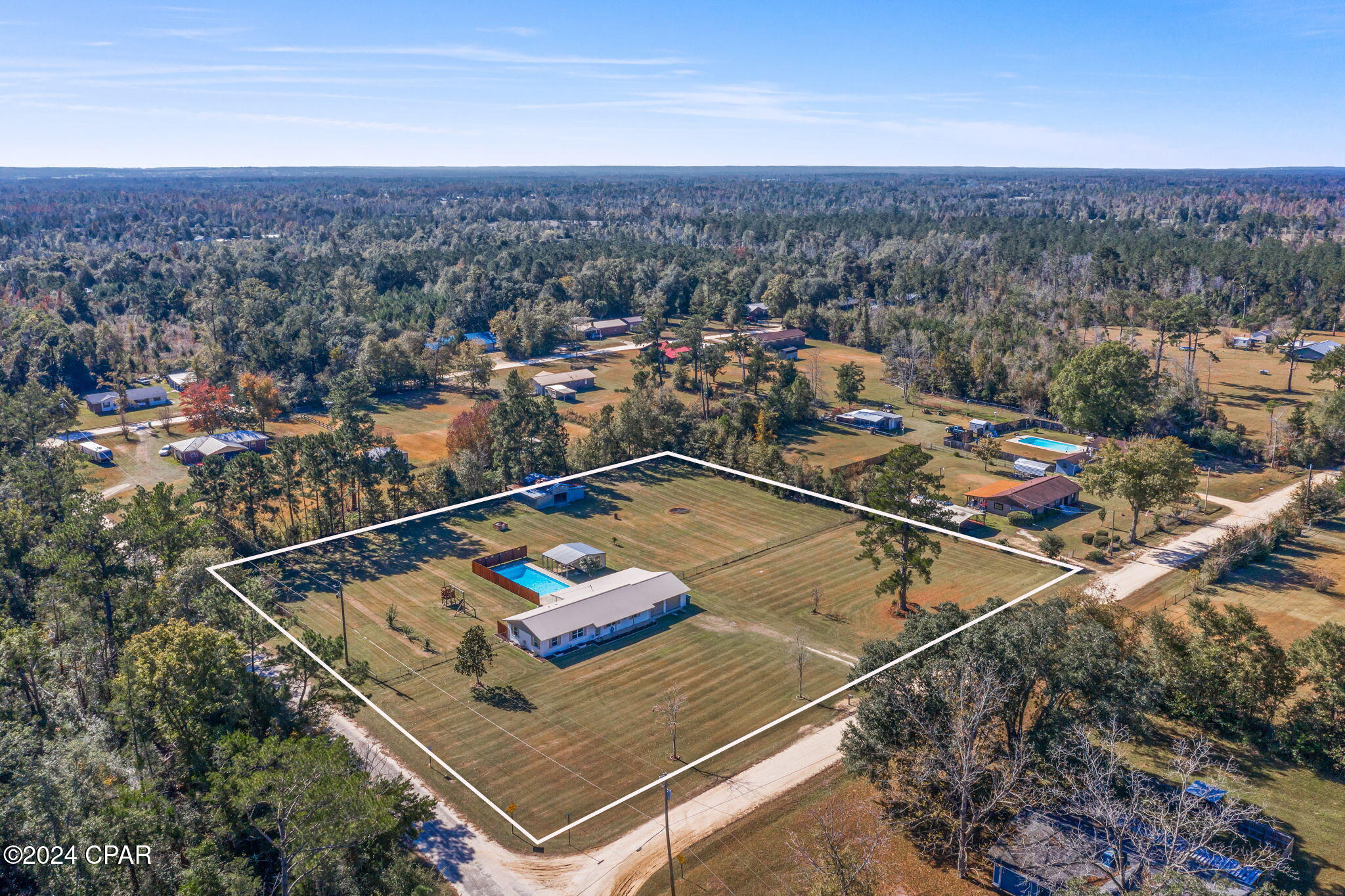 4345 Lakewood Drive