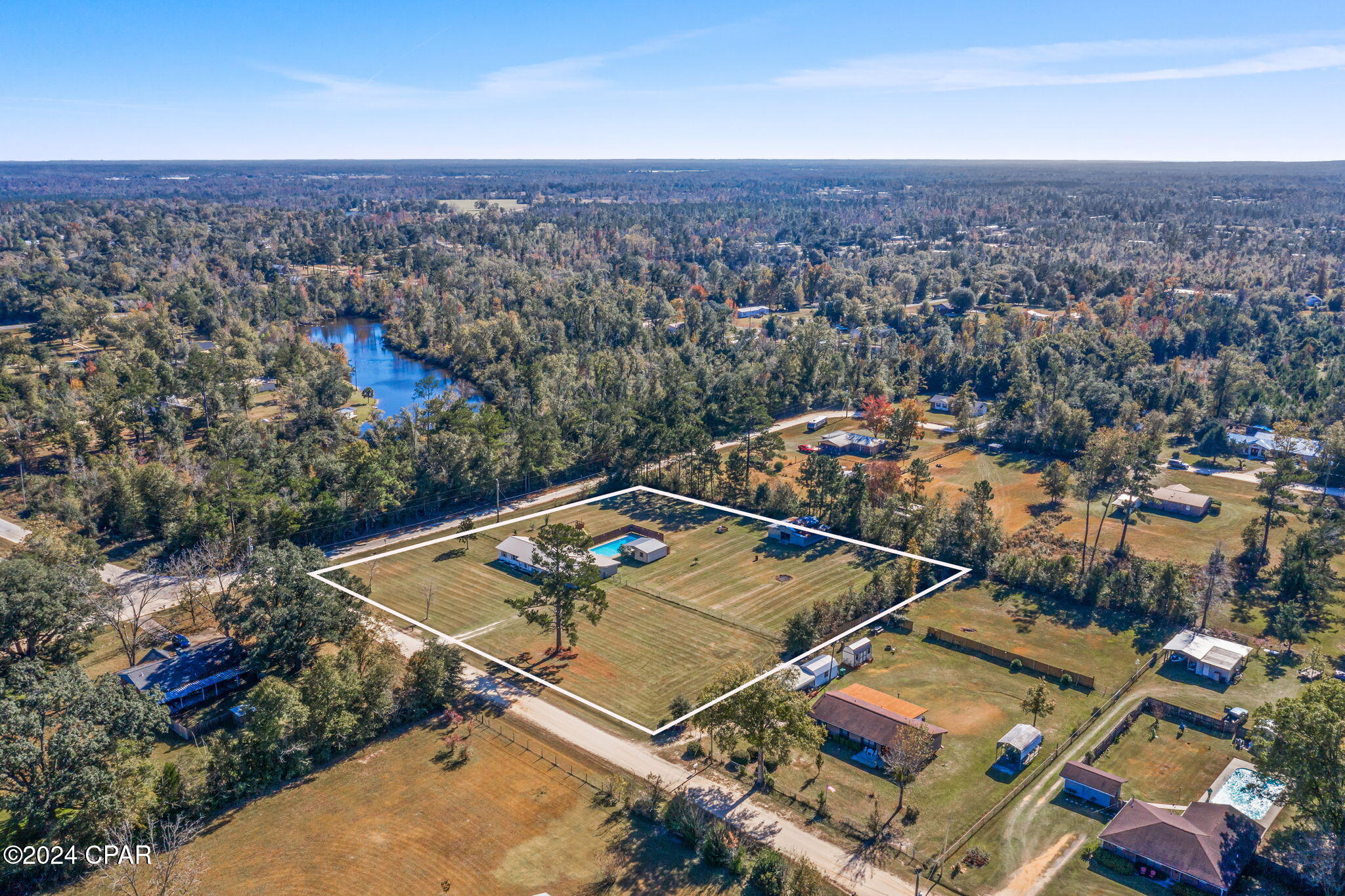 4345 Lakewood Drive