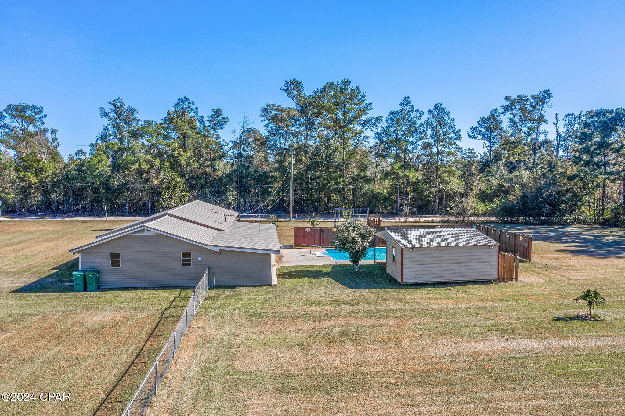 4345 Lakewood Drive