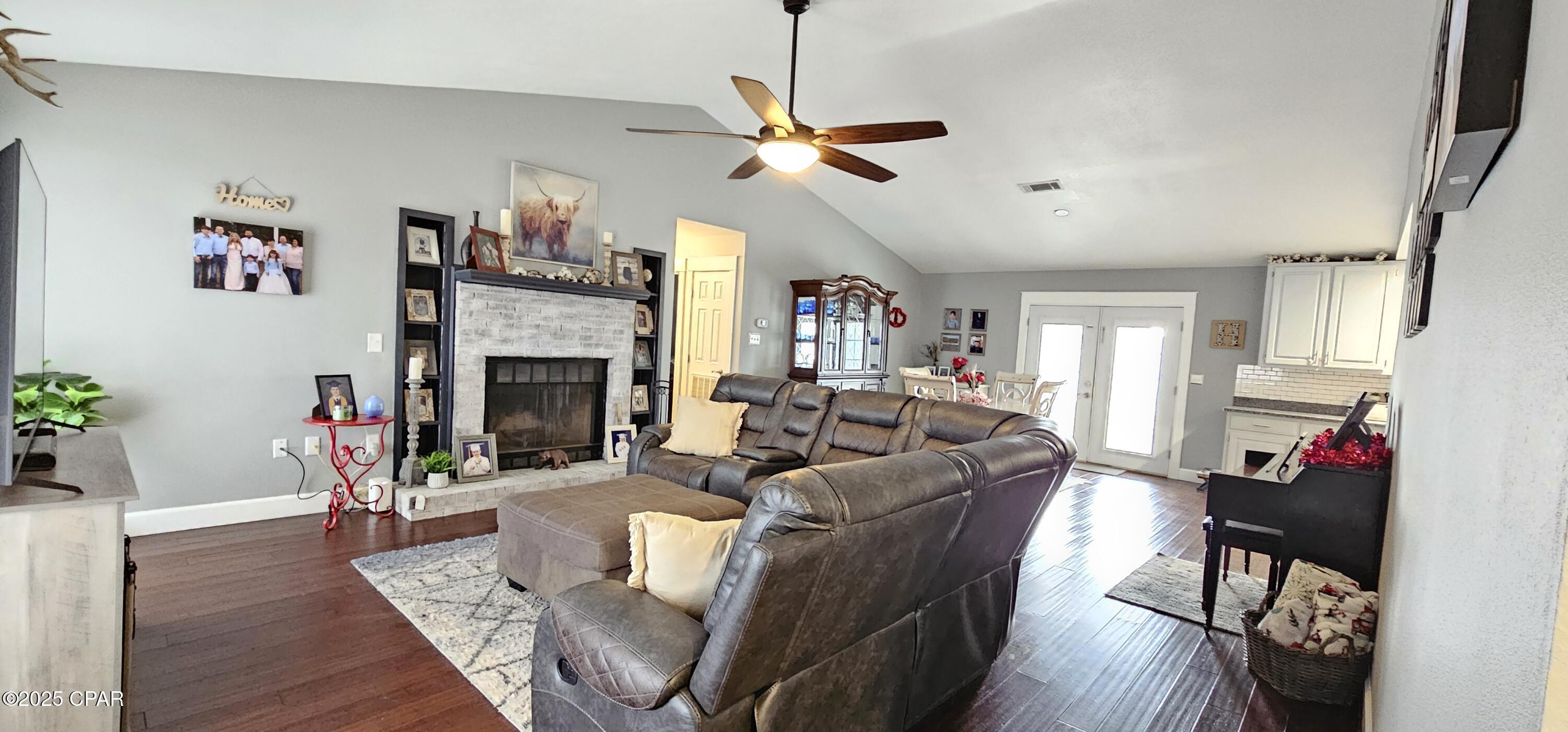 5150 Menawa Trail