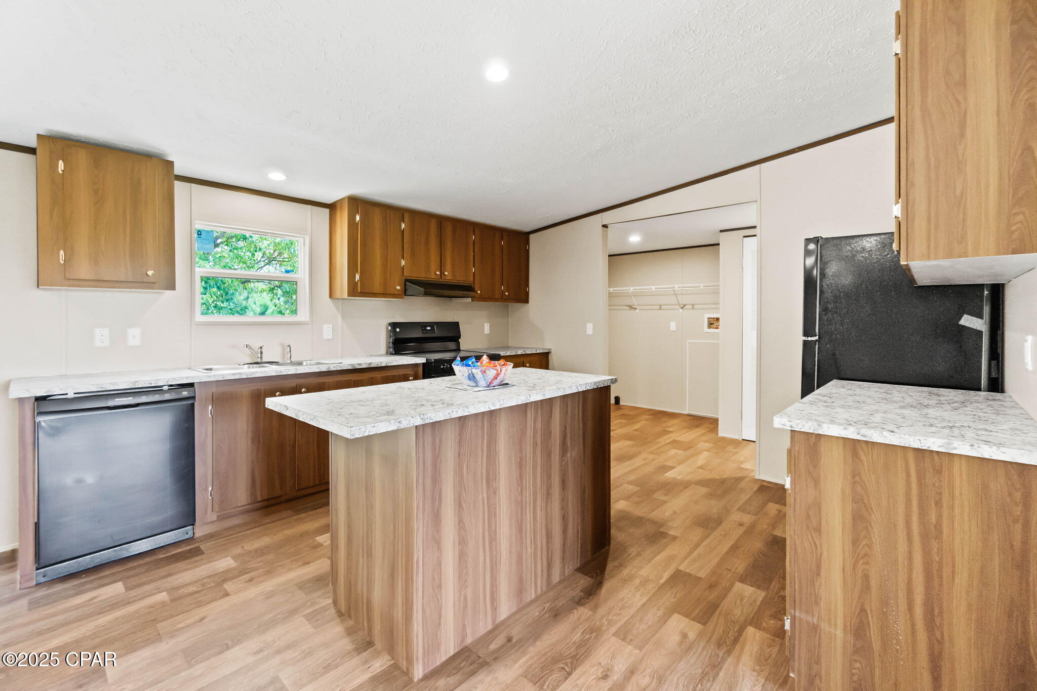 3037 Hunter Fish Camp Road