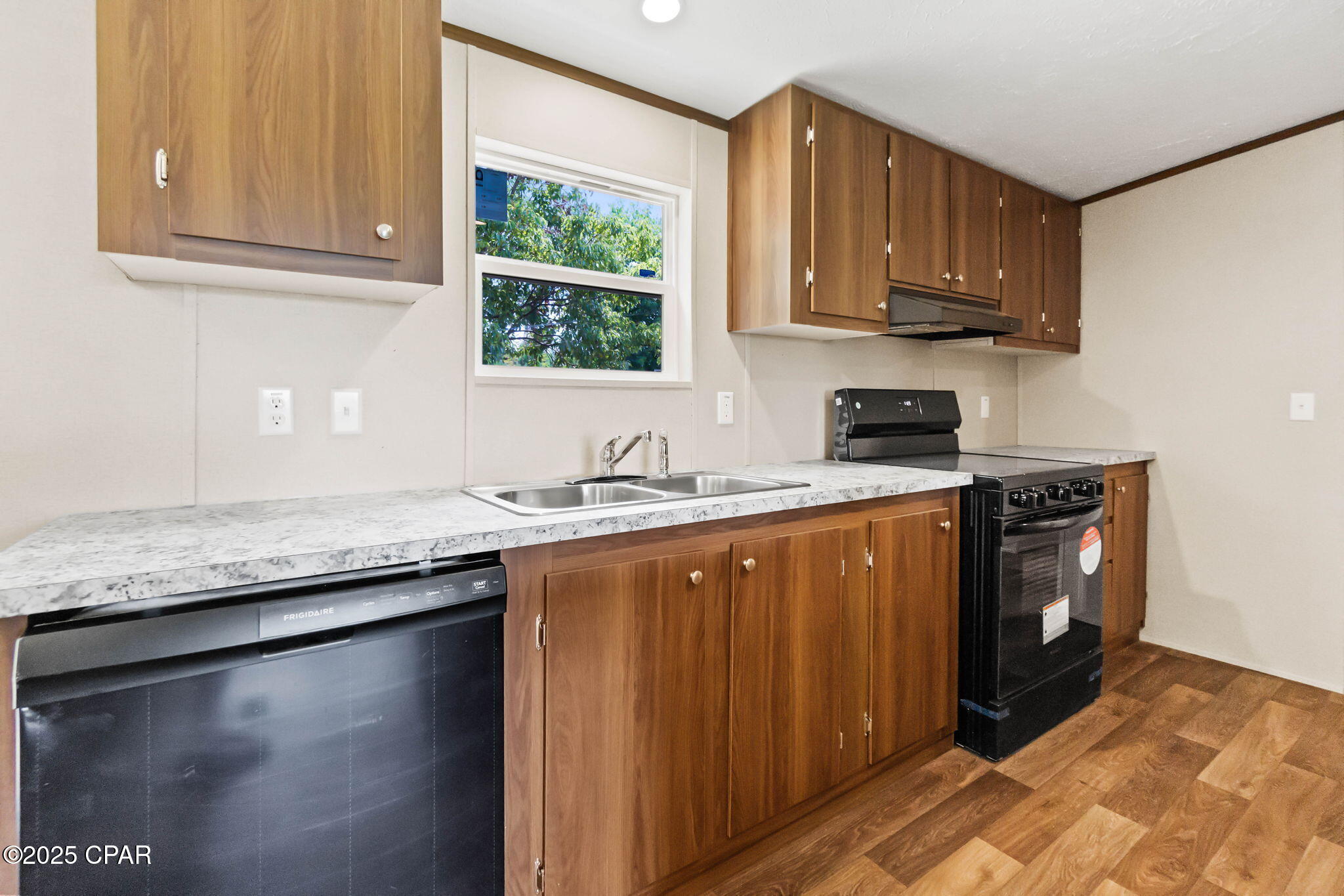 3037 Hunter Fish Camp Road