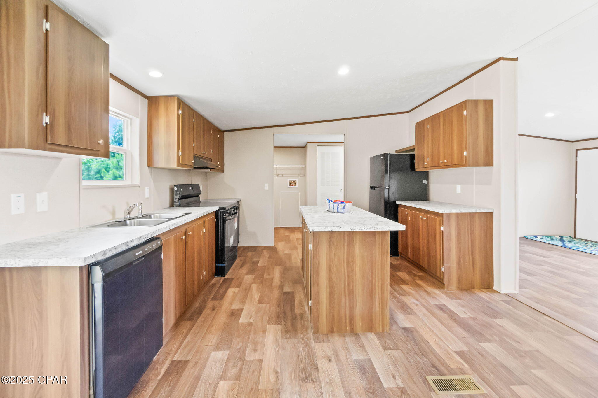 3037 Hunter Fish Camp Road