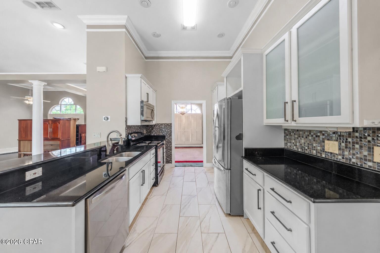 5239 Oak Drive