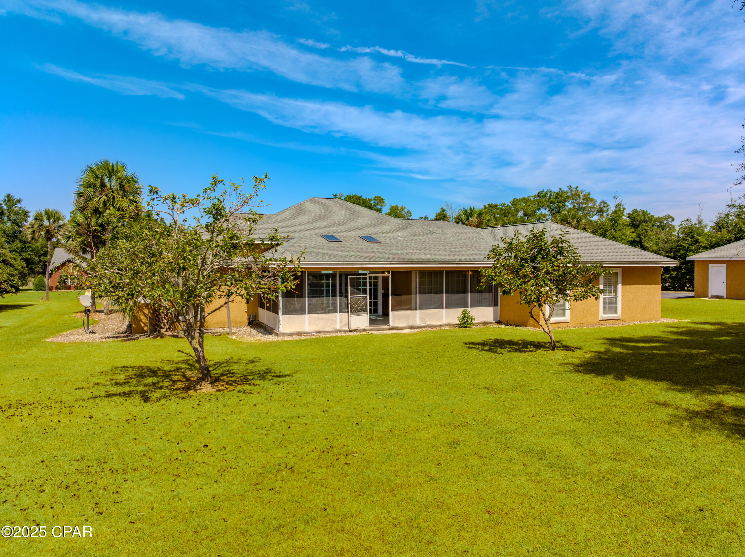 5239 Oak Drive