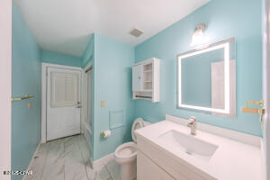 5239 Oak Drive