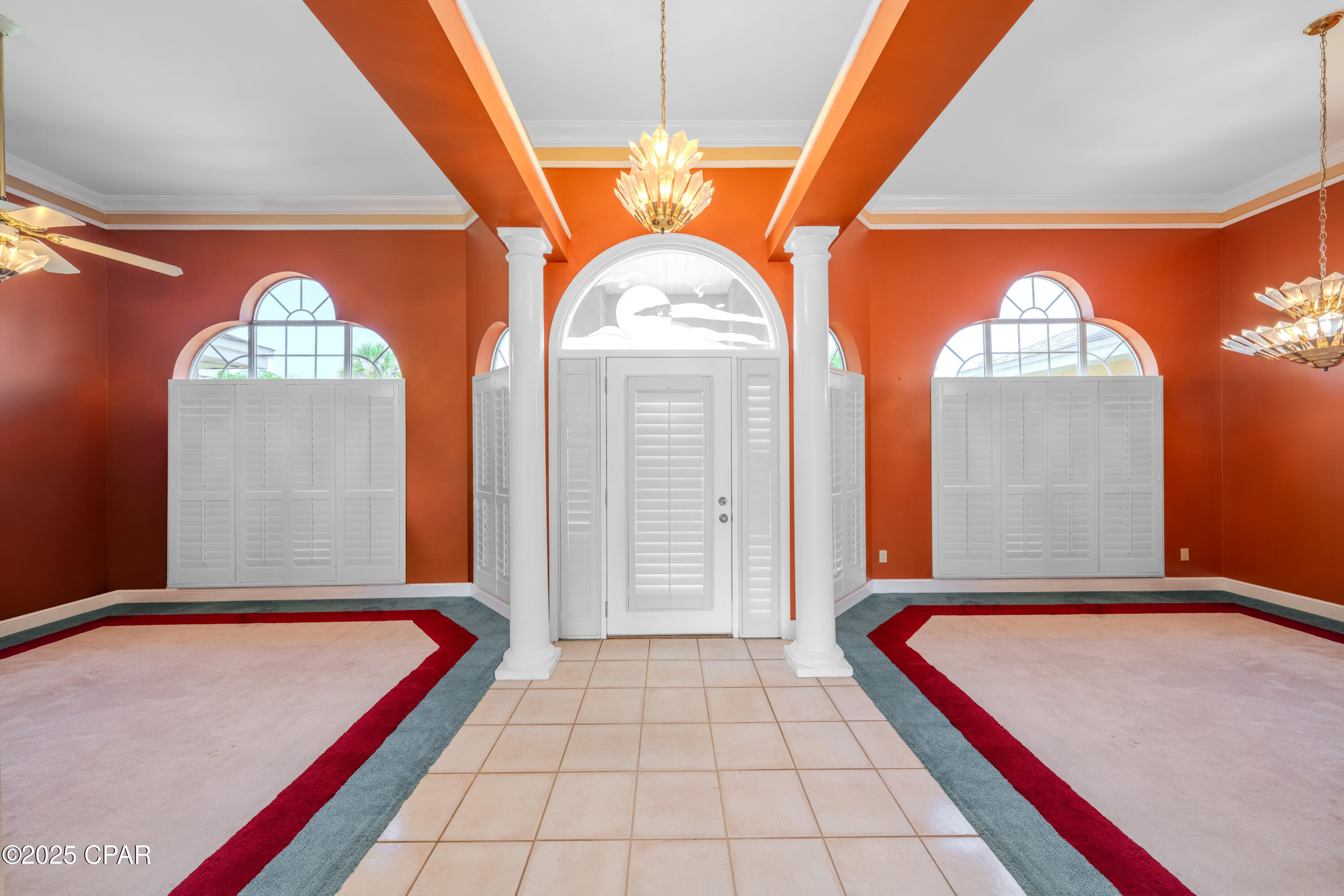 5239 Oak Drive