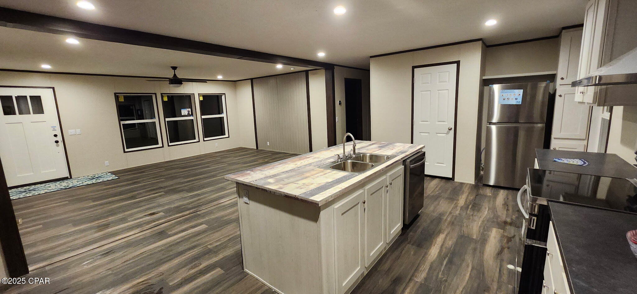 3041 Hunter Fish Camp Road