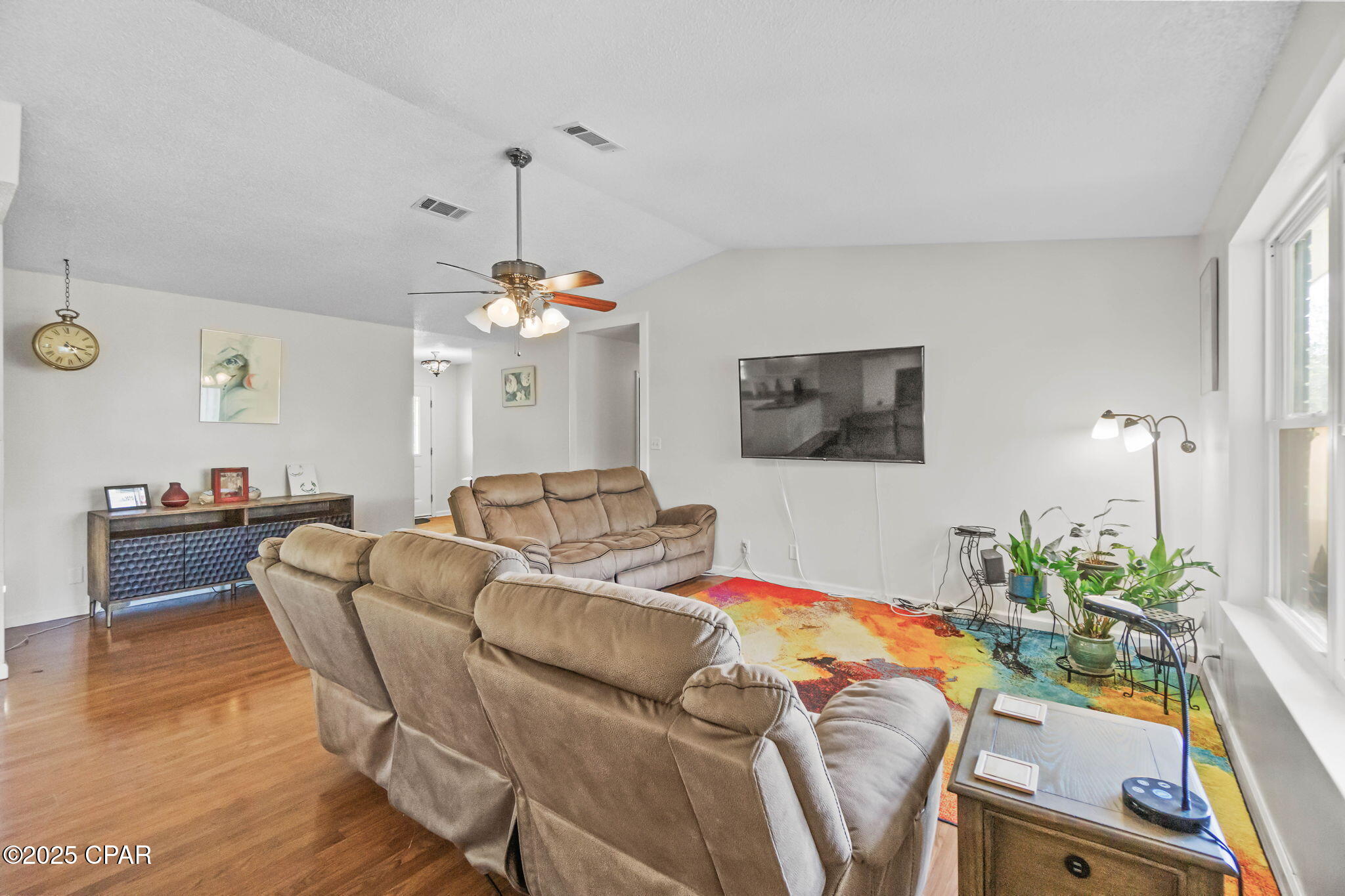 5202 Woodgate Way