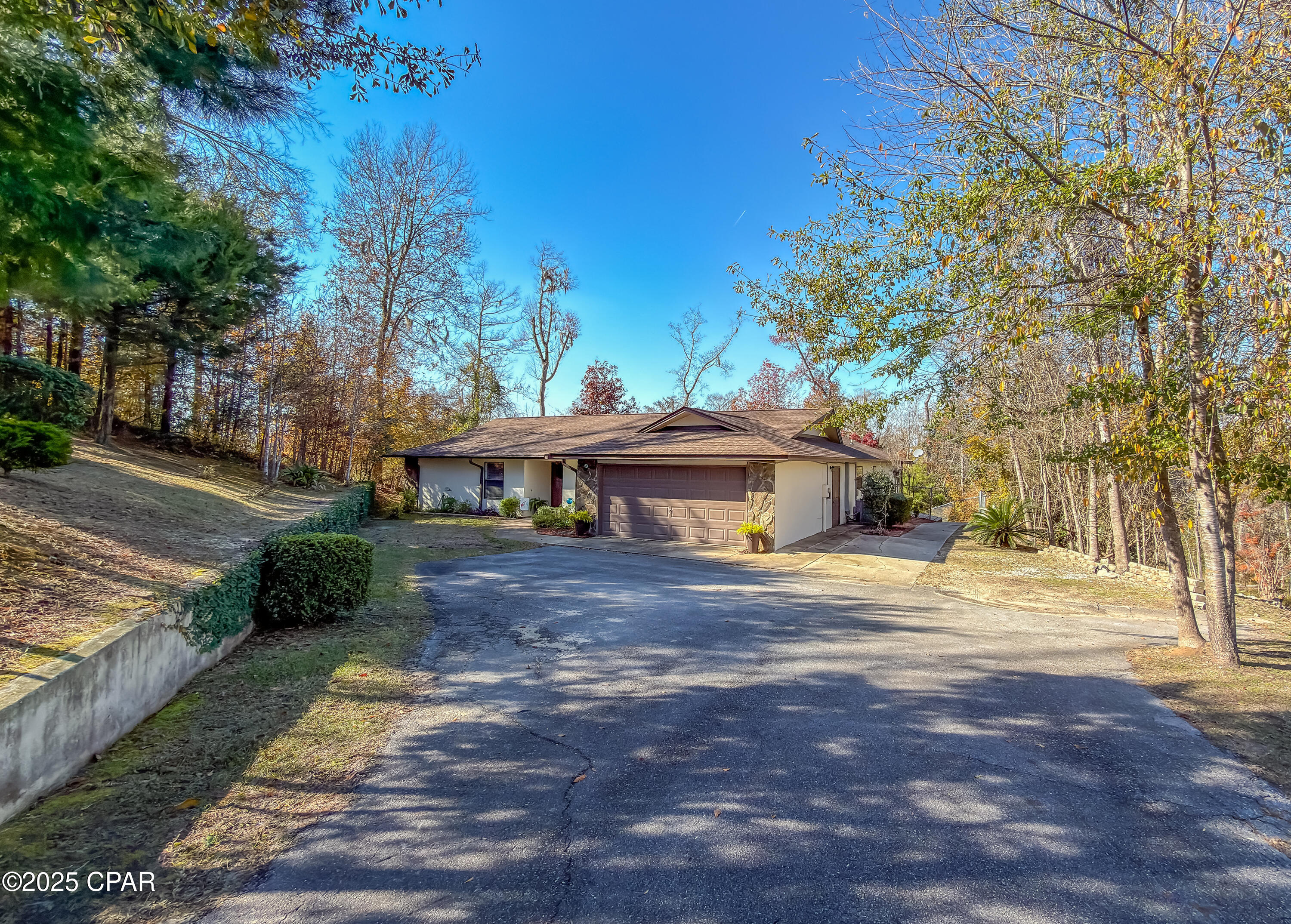 5091 Lake Bluff Circle