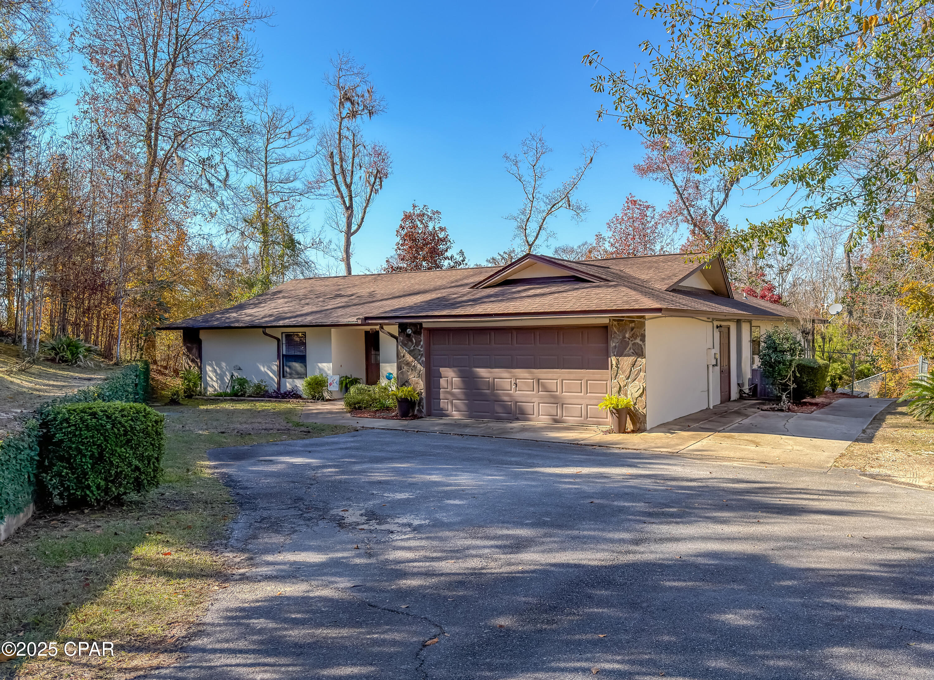 5091 Lake Bluff Circle