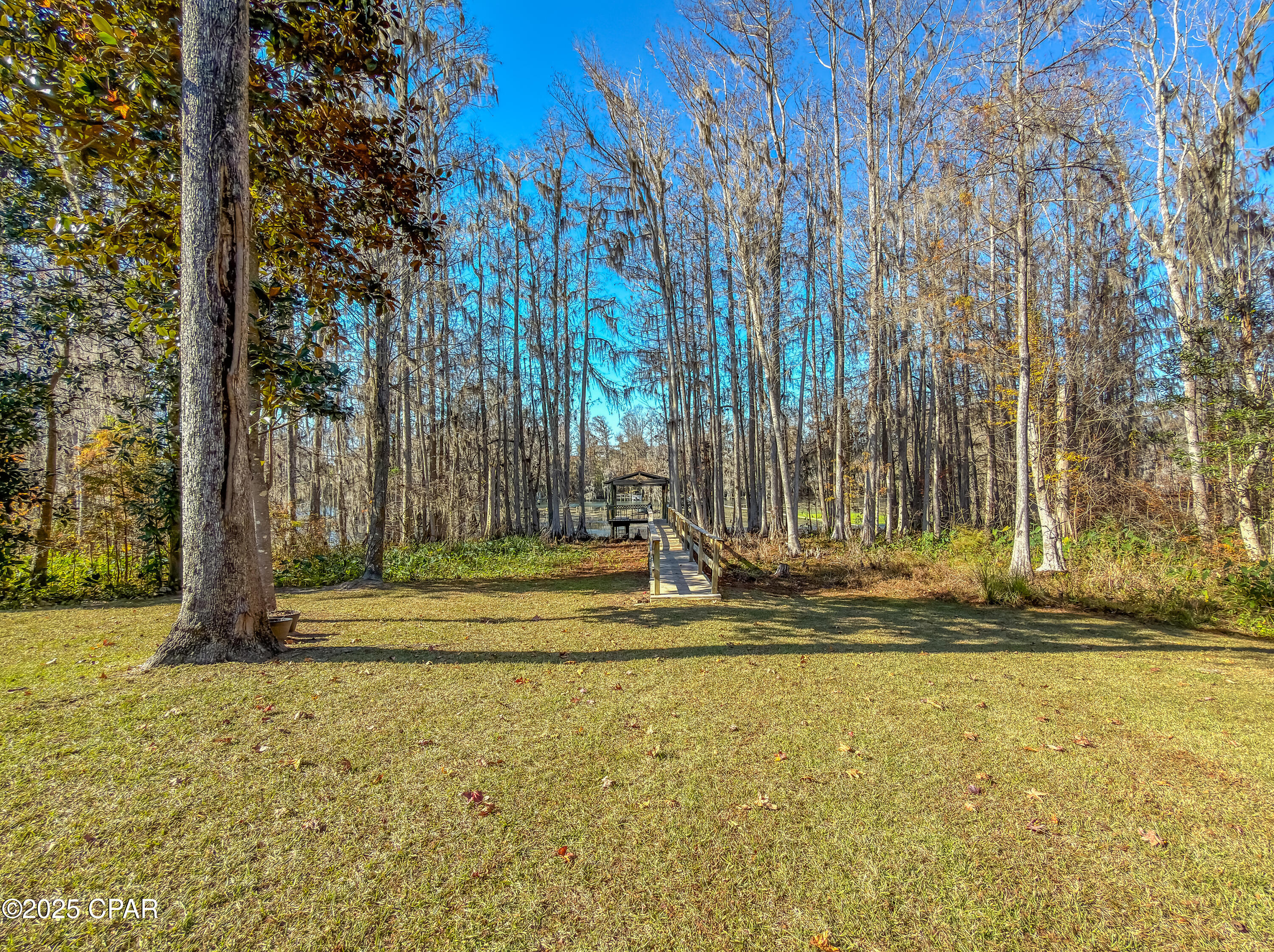 5091 Lake Bluff Circle