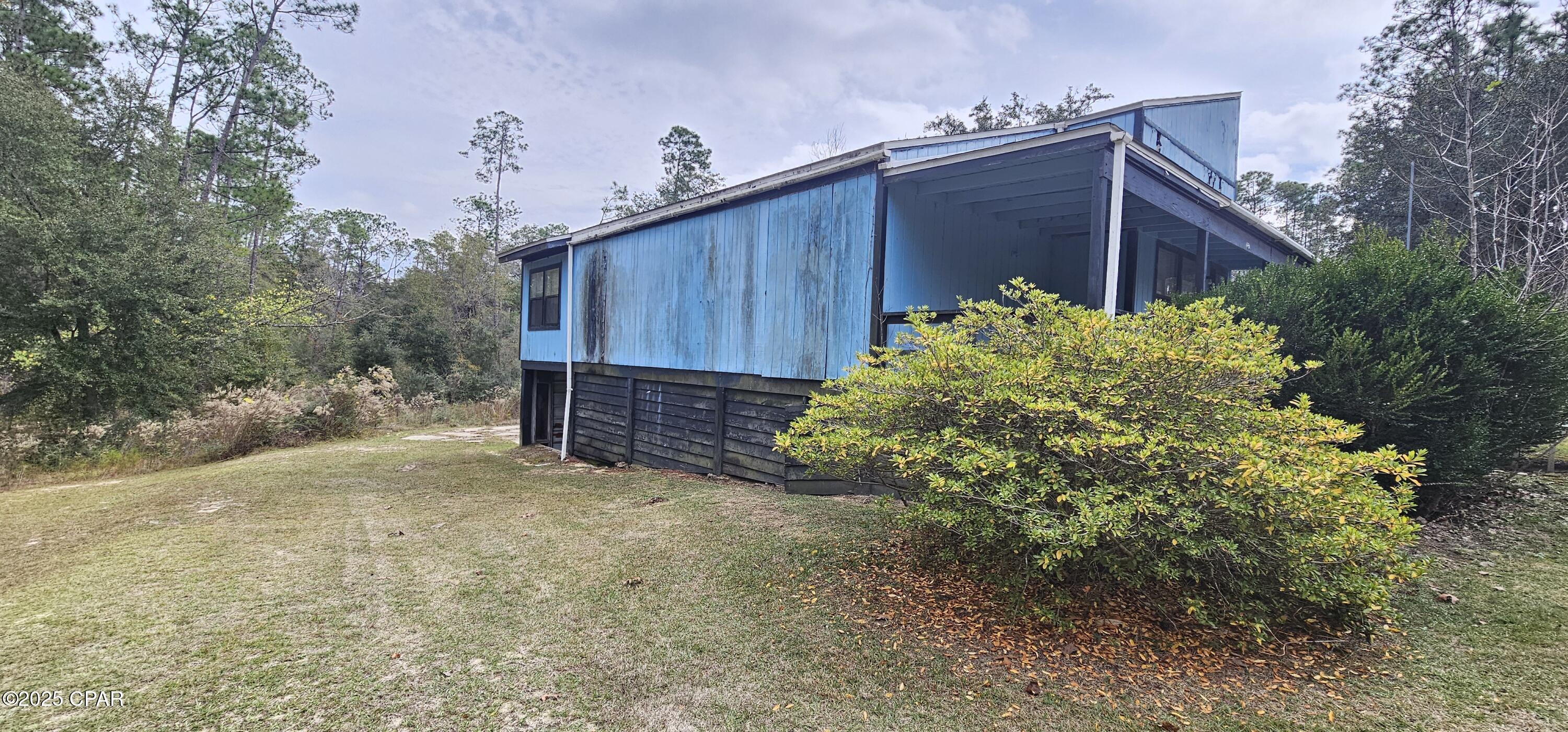 1127 Highlands Circle