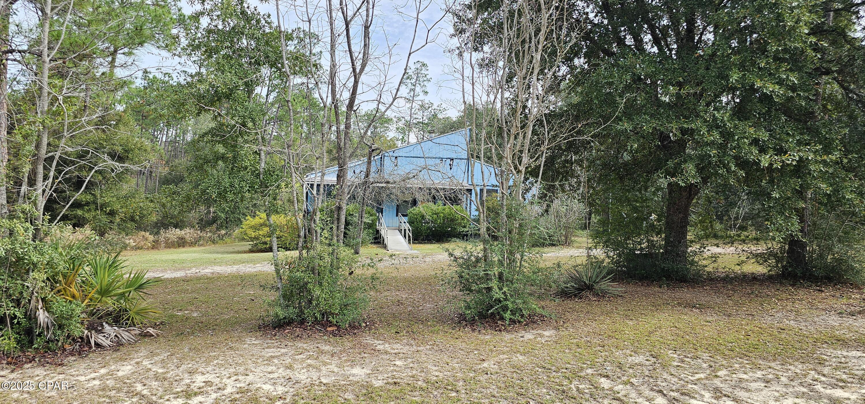1127 Highlands Circle