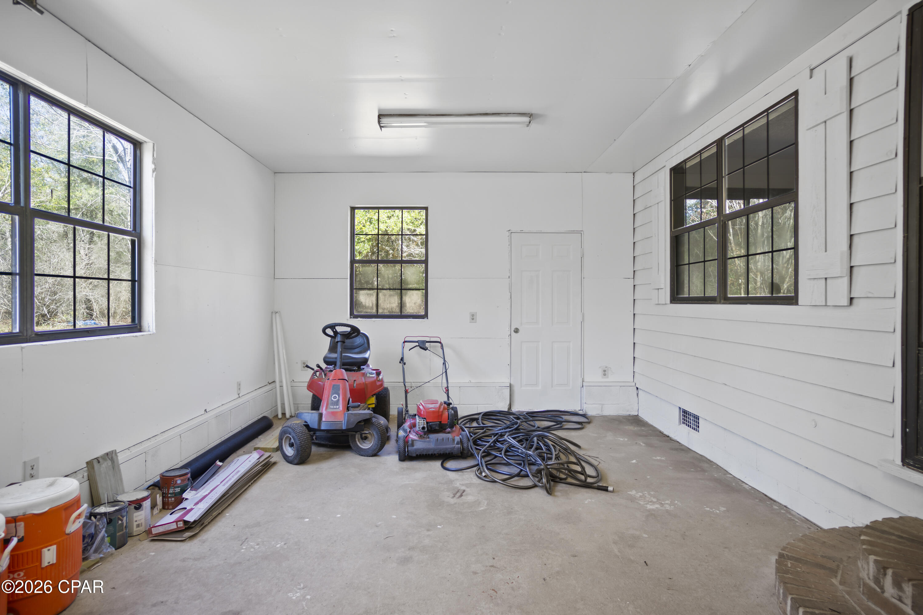 6385 Blue Arrow Drive