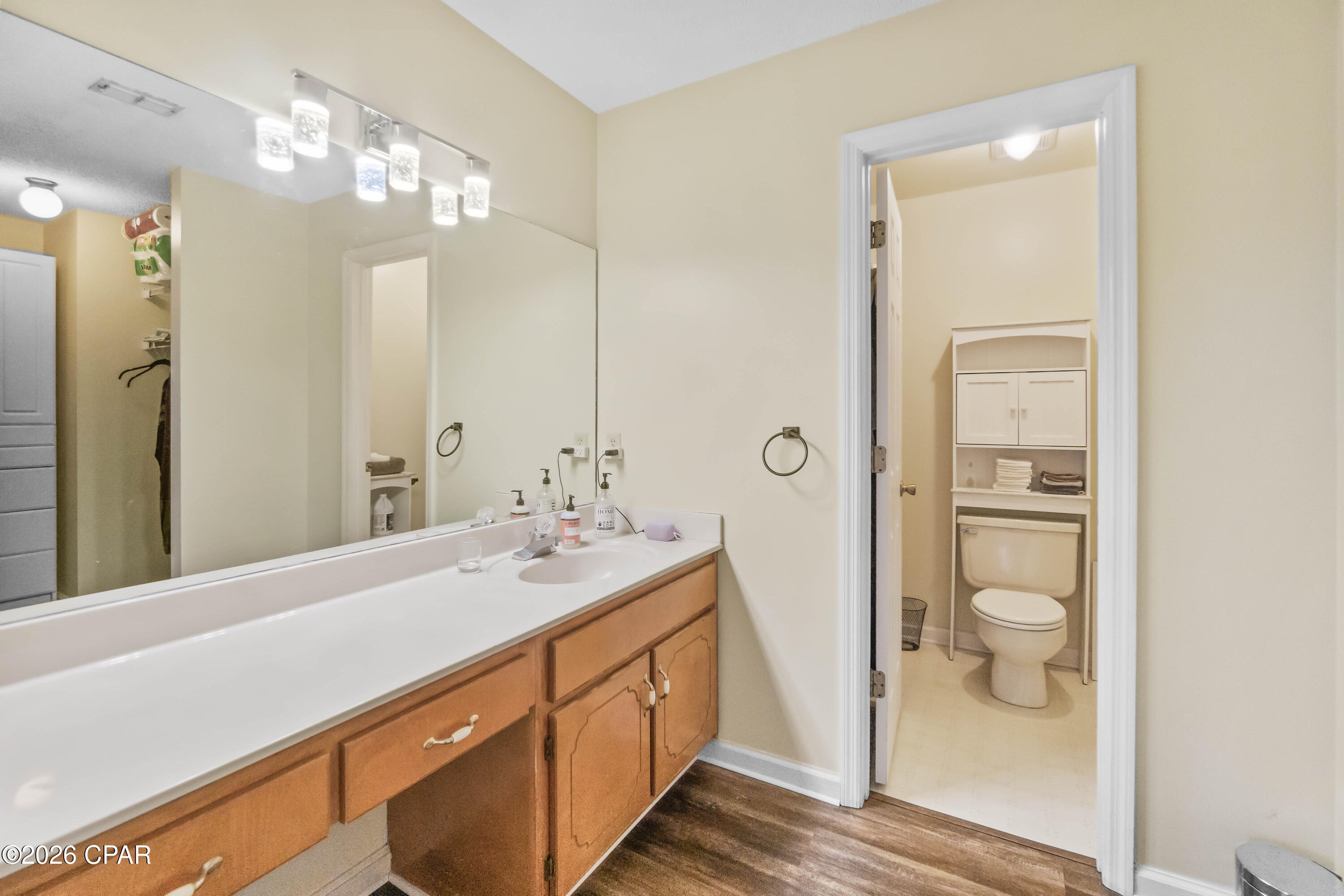 5227 Woodgate Way