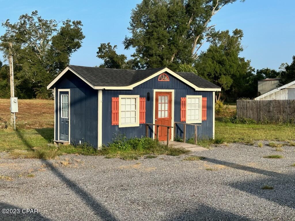 3127 Main Street