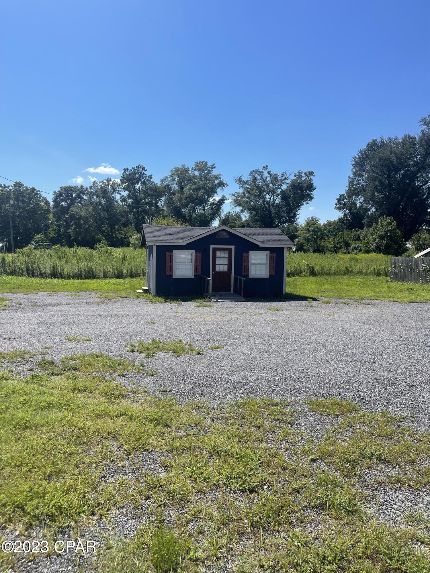 3127 Main Street