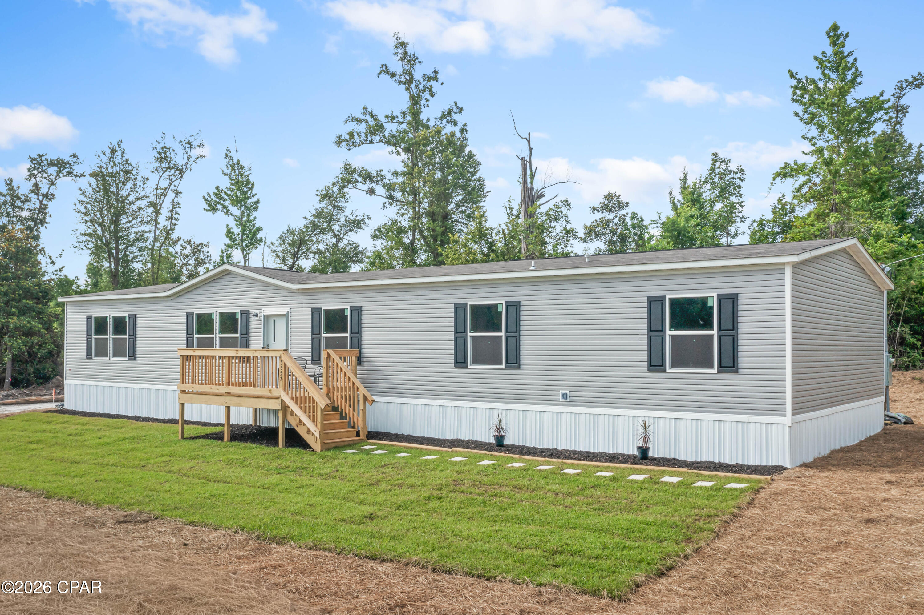 5557 Hwy 90