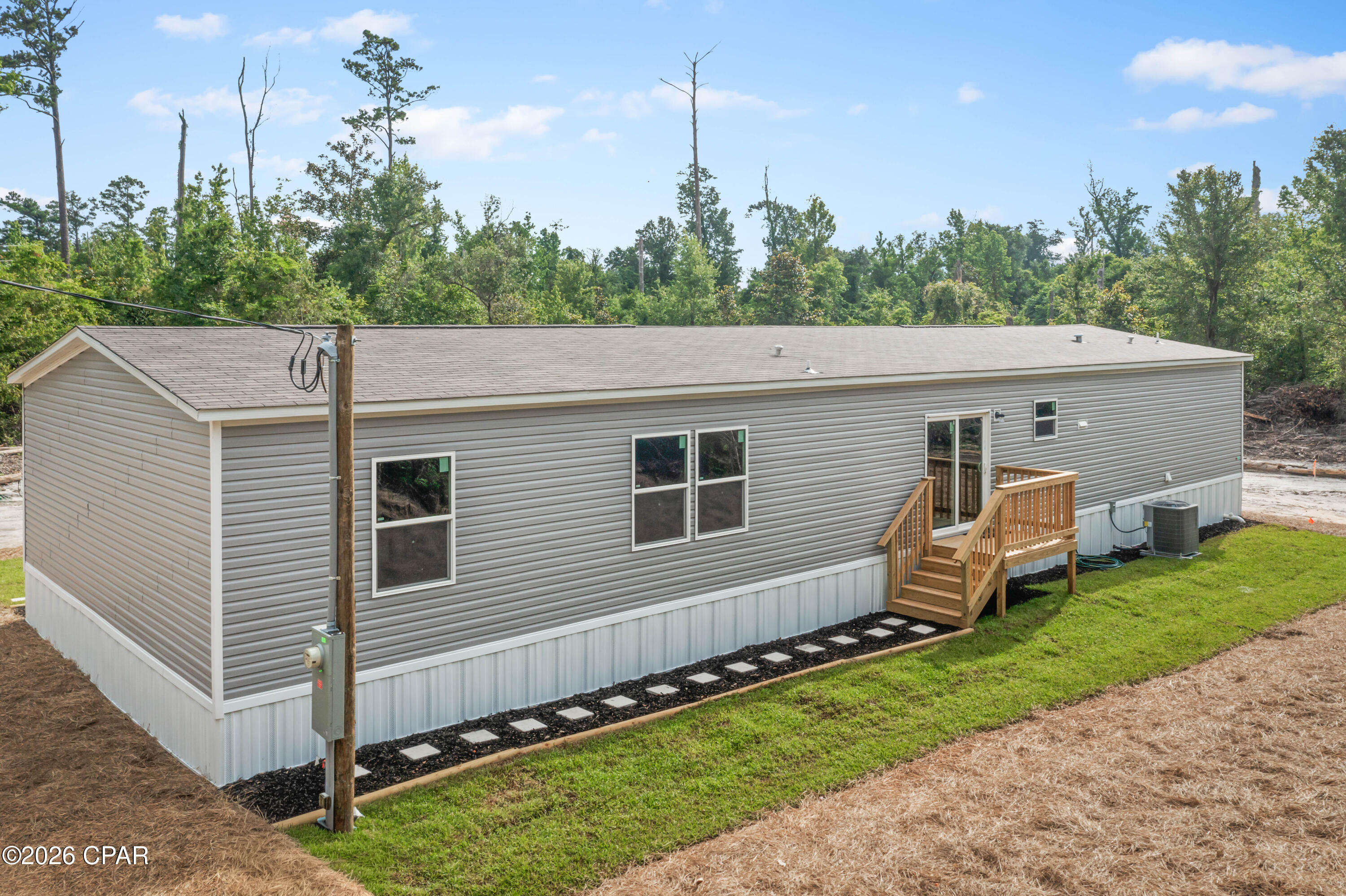 5557 Hwy 90