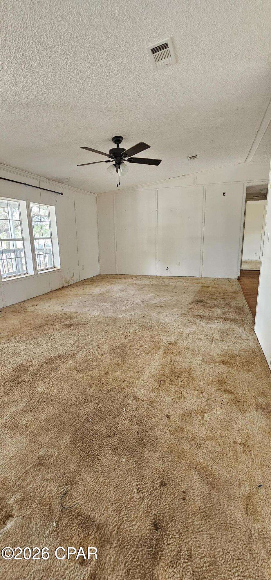 22017 Lakeview Drive