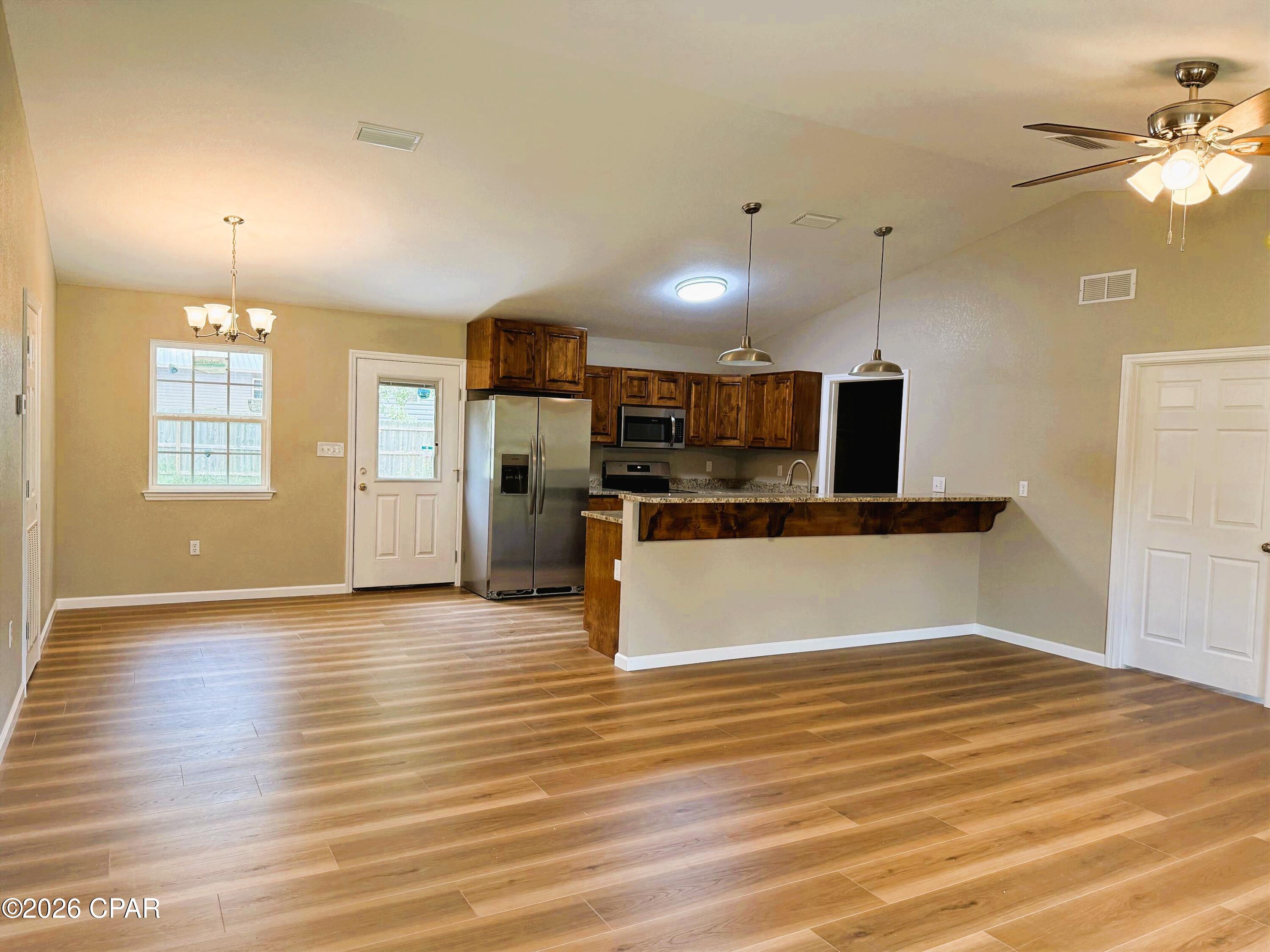 6675 Grande Oak Loop