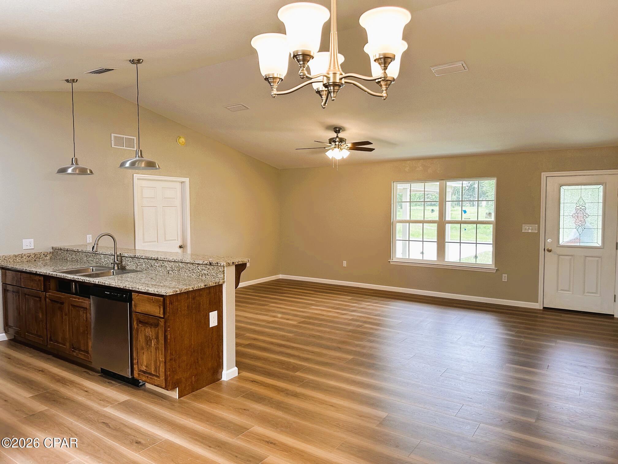 6675 Grande Oak Loop