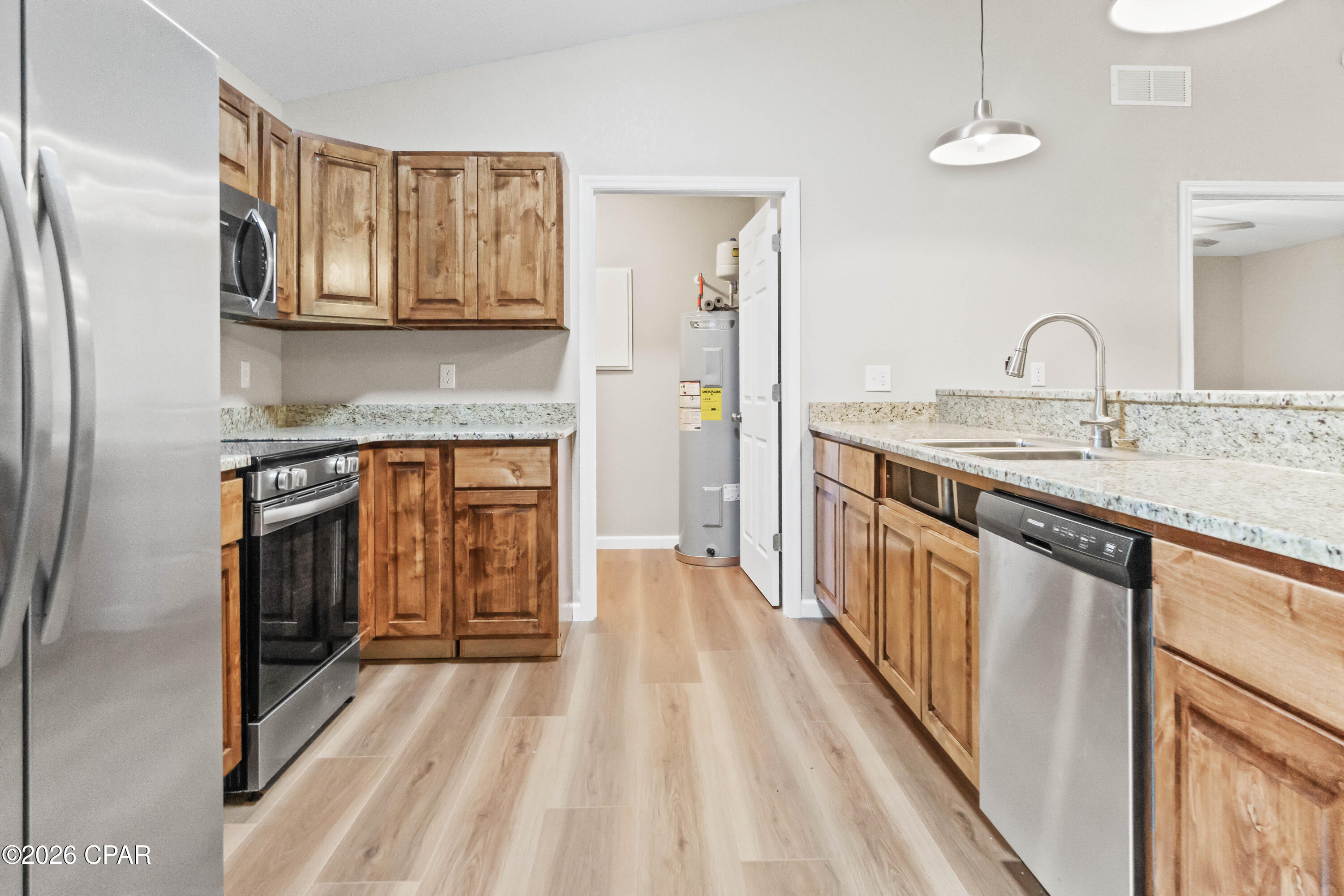 6675 Grande Oak Loop