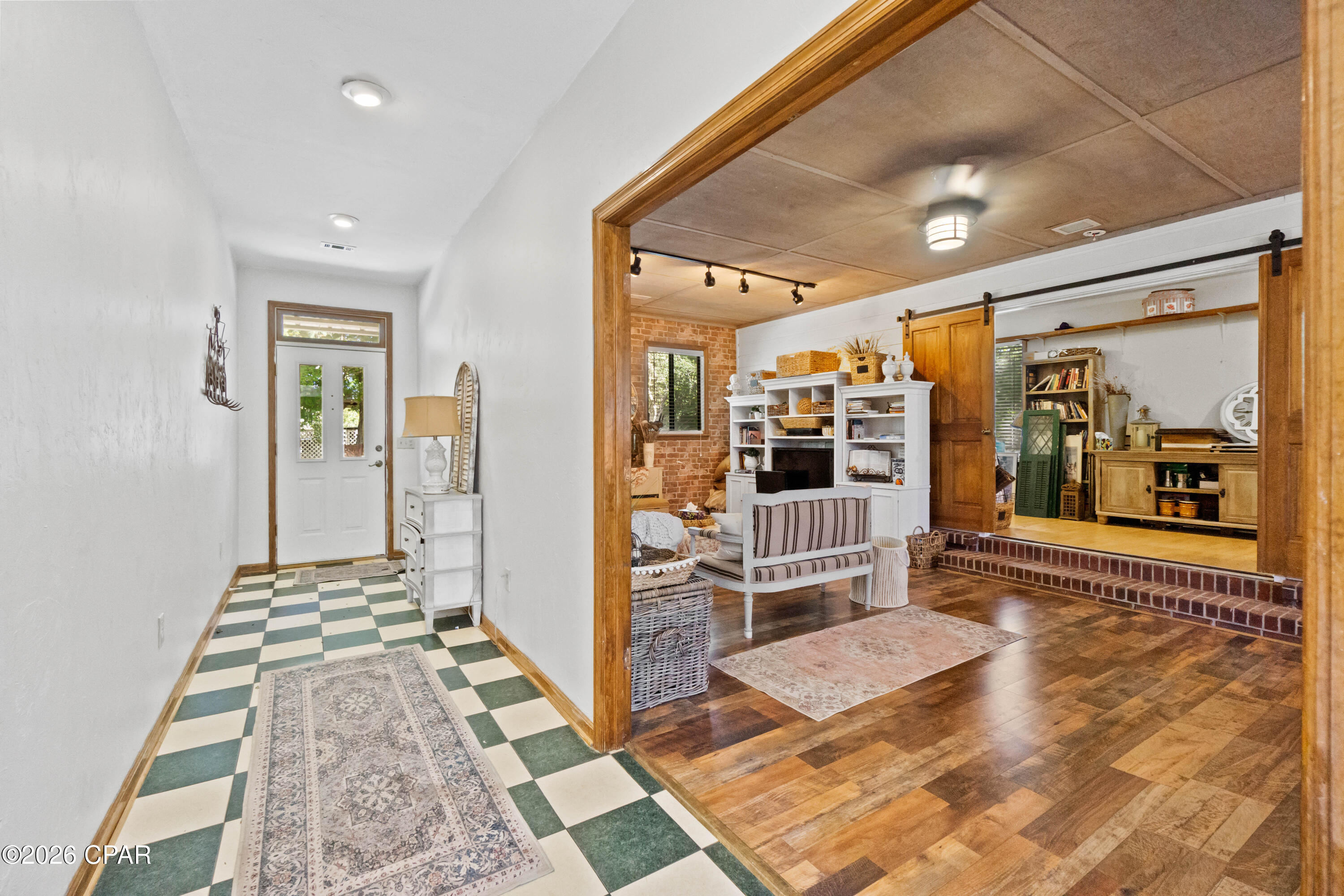 2825 Jackson Bluff Road