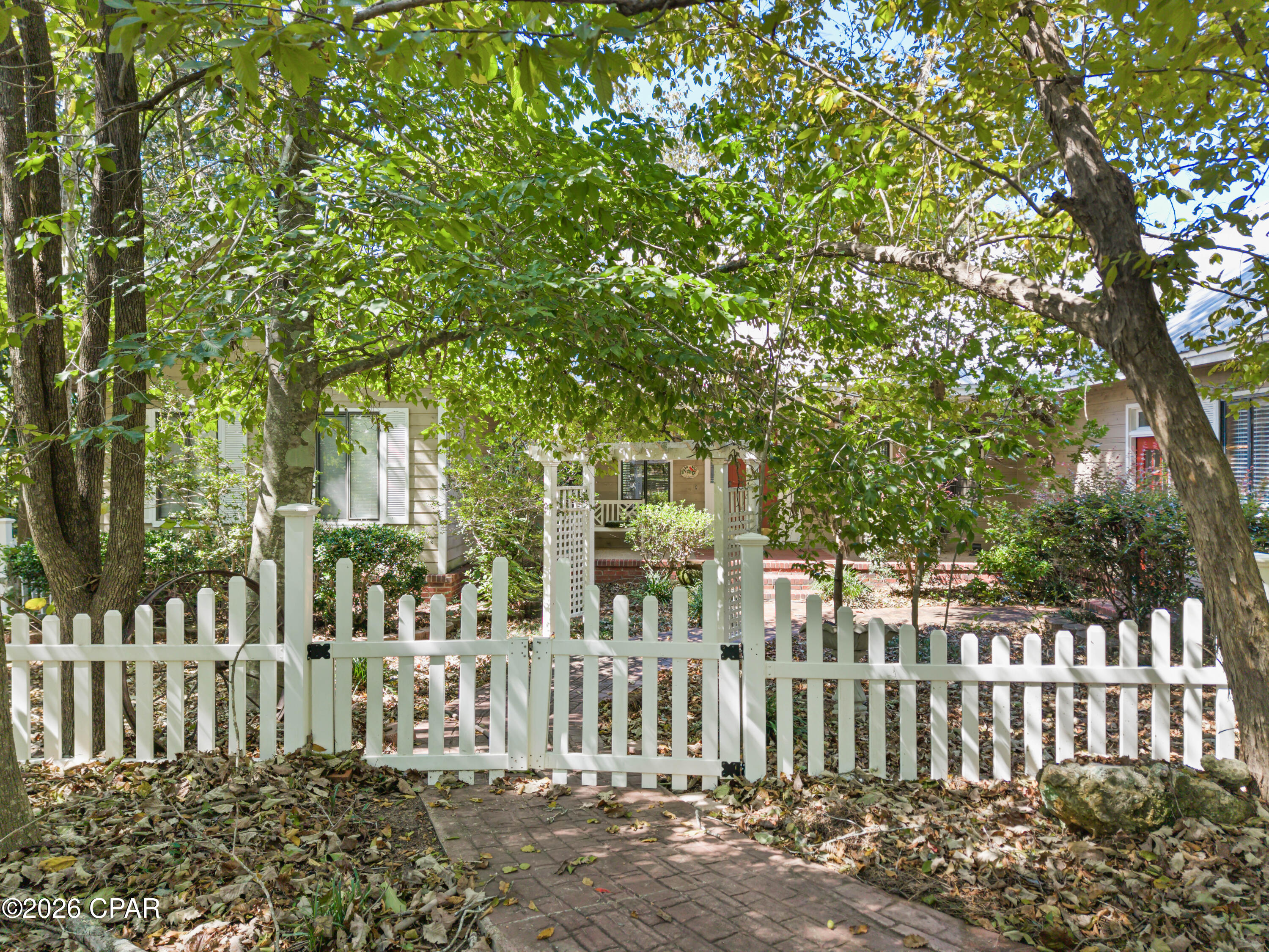 2825 Jackson Bluff Road