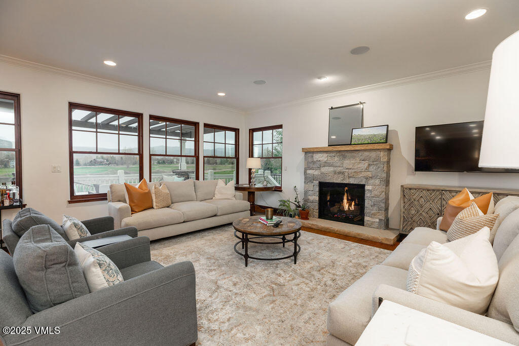 170 Palmer Loop, Eagle